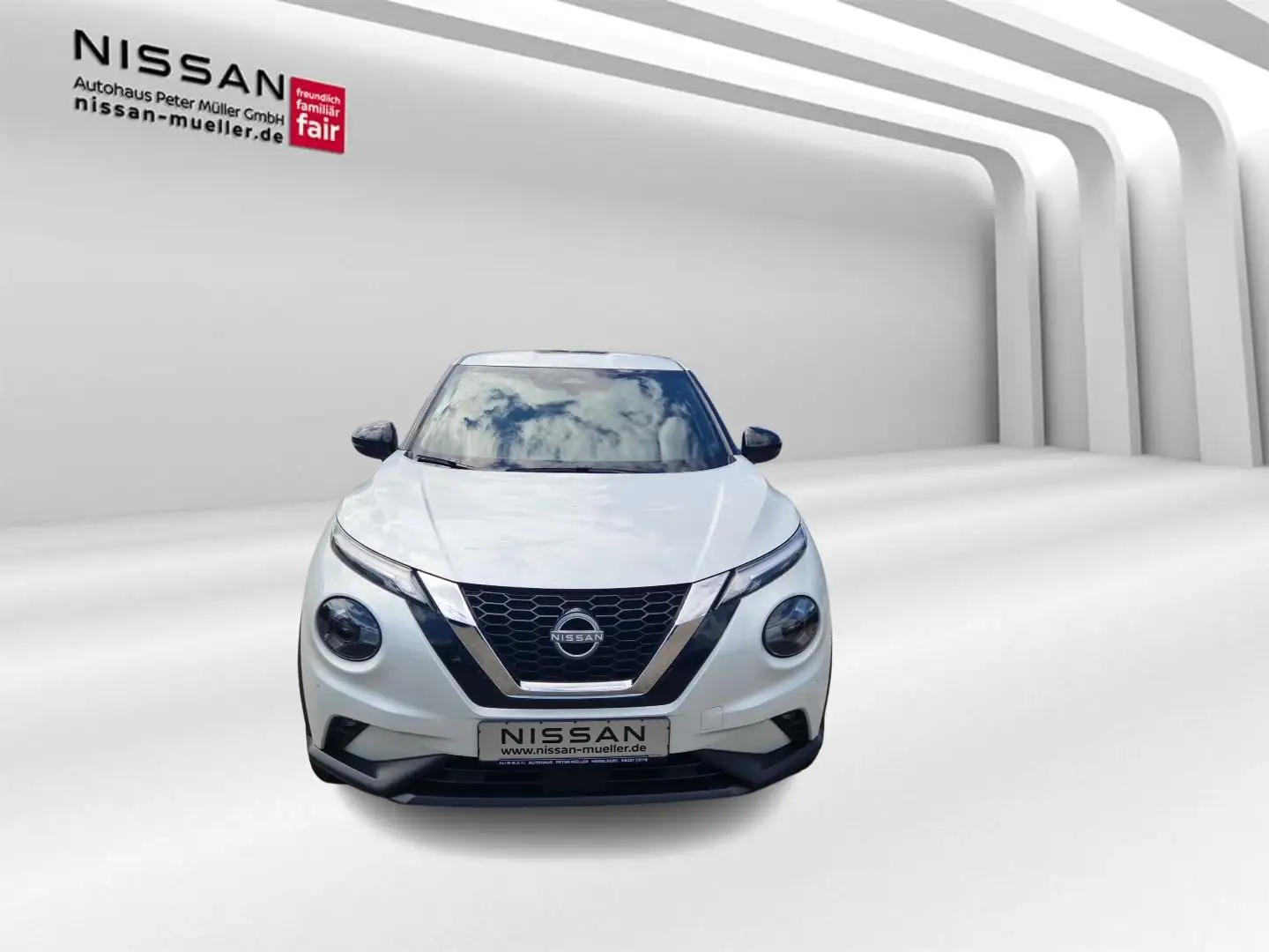 Nissan Juke 1.0 DIG-T 114PS 6MT N-CONNECTA Winter BFS Weiß - 2