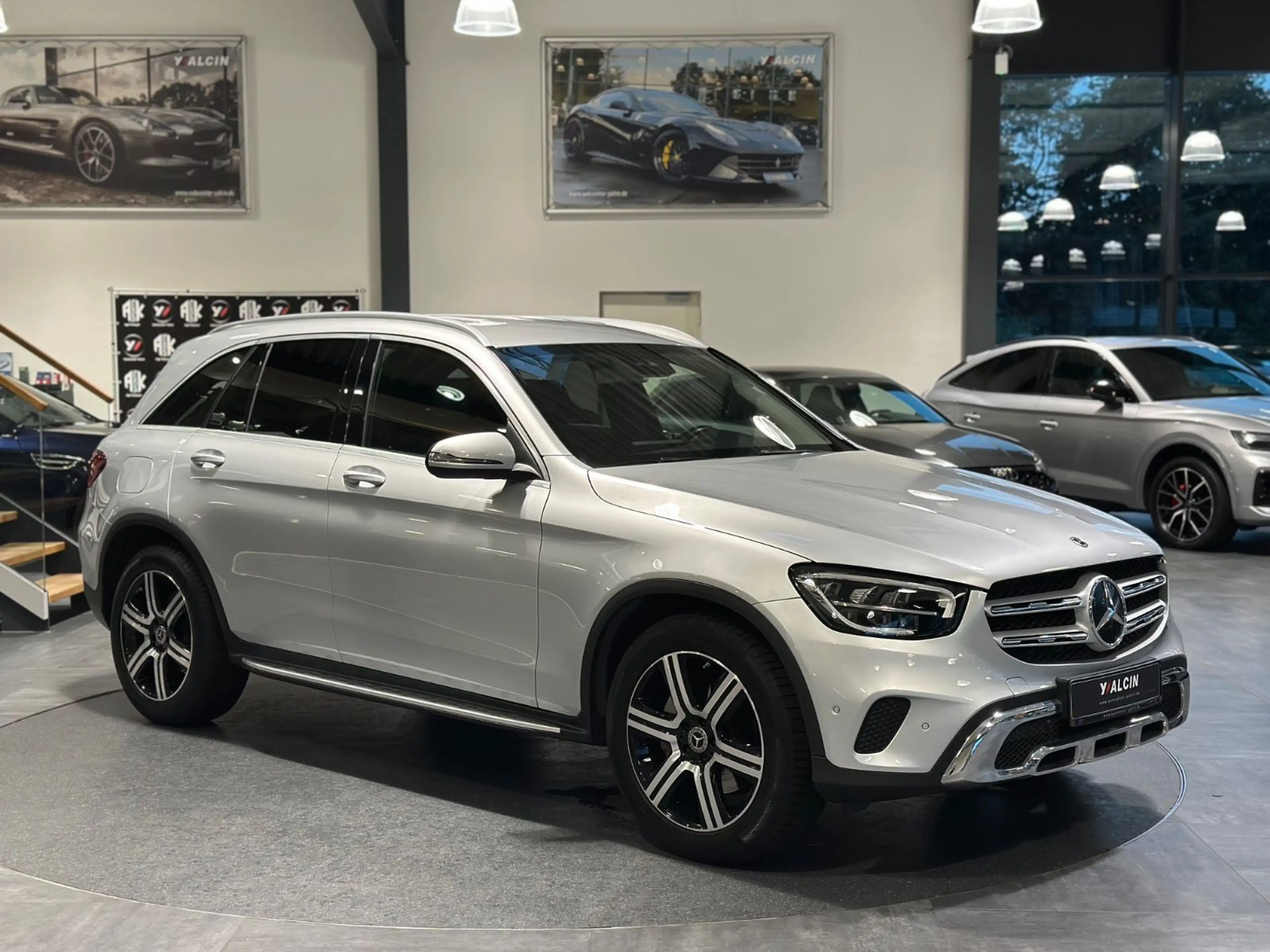Mercedes-Benz GLC 220 d 4MATIC Aut. Facelift NAV/18LM/LED — photo 2
