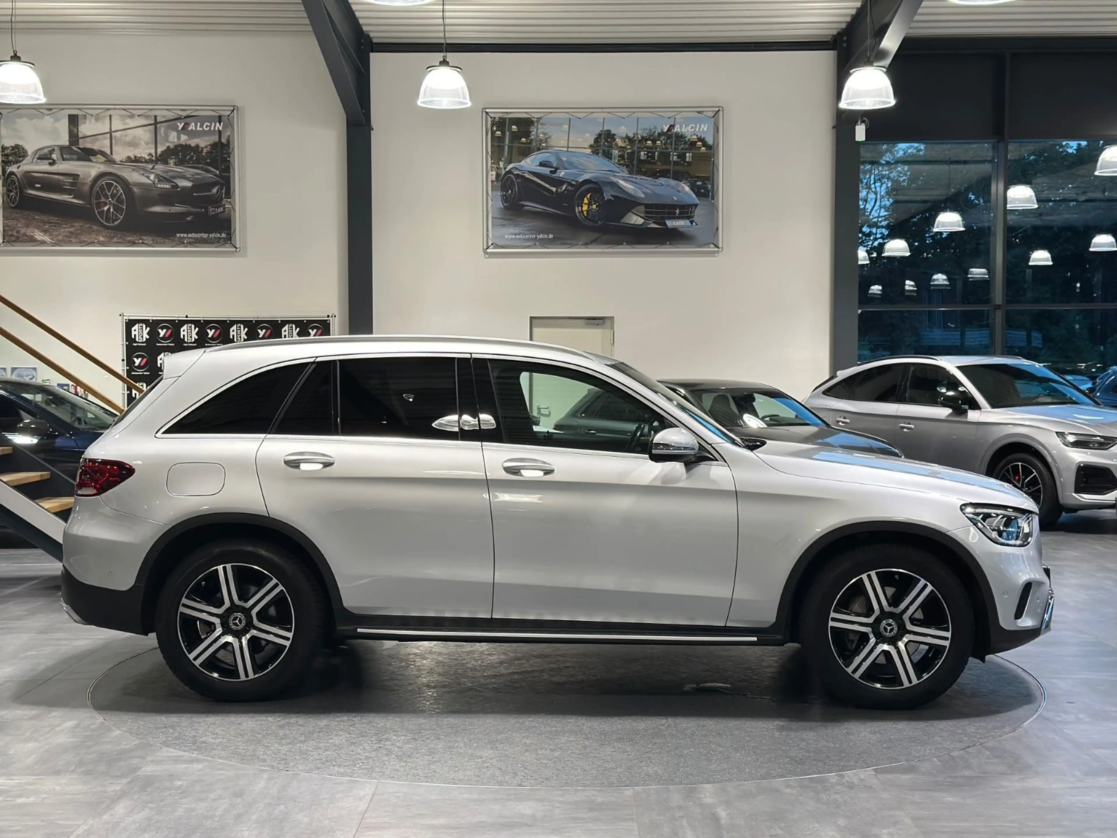Mercedes-Benz GLC 220 d 4MATIC Aut. Facelift NAV/18LM/LED — photo 5