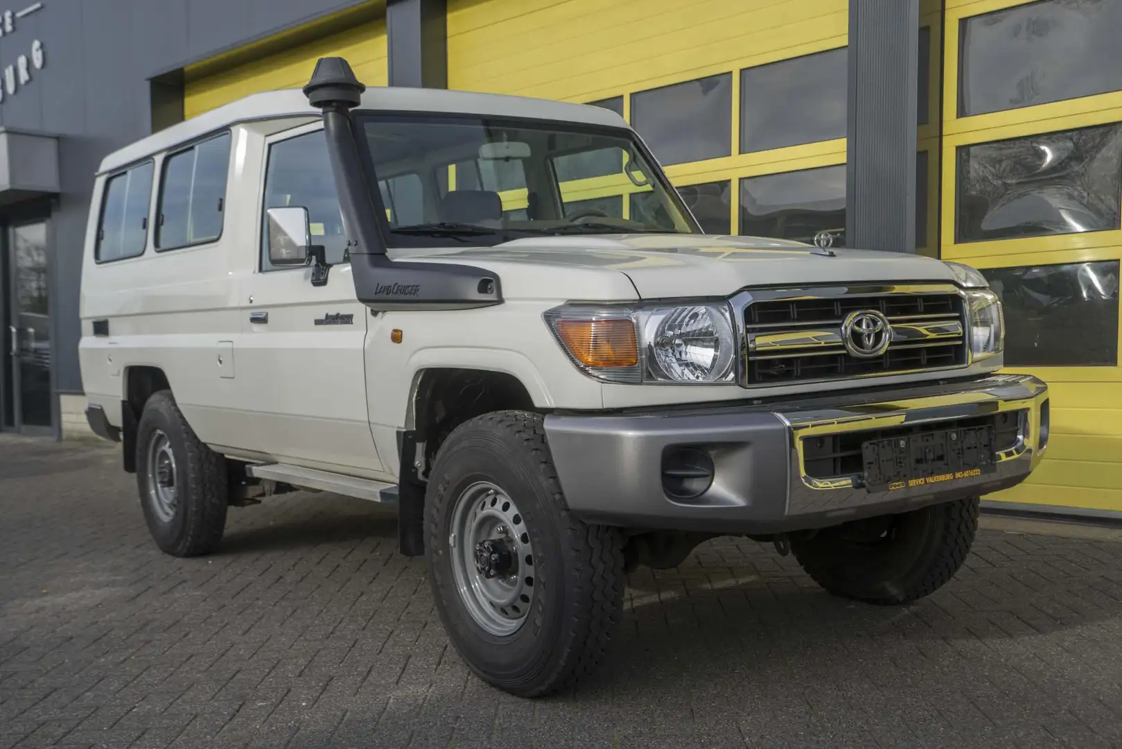 Toyota Land Cruiser Landcruiser GRJ 78 4.0 V6 Euro6 Airco NL Kenteken Bílá - 2