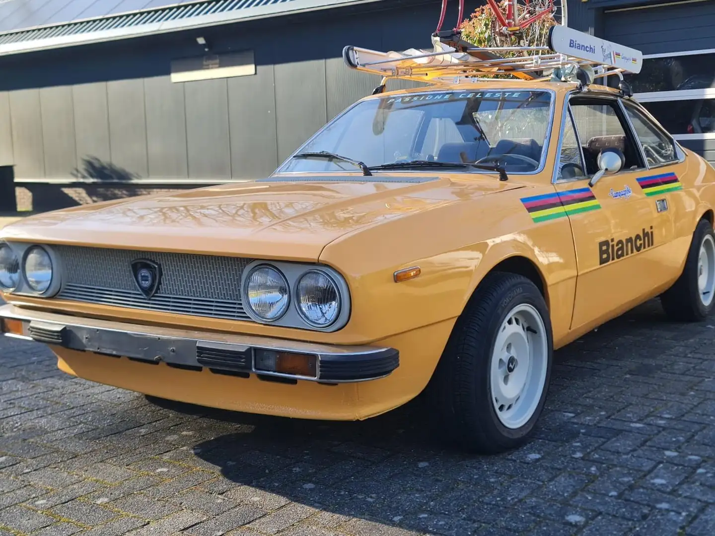 Lancia Beta Coupe 2000 Gelb - 1