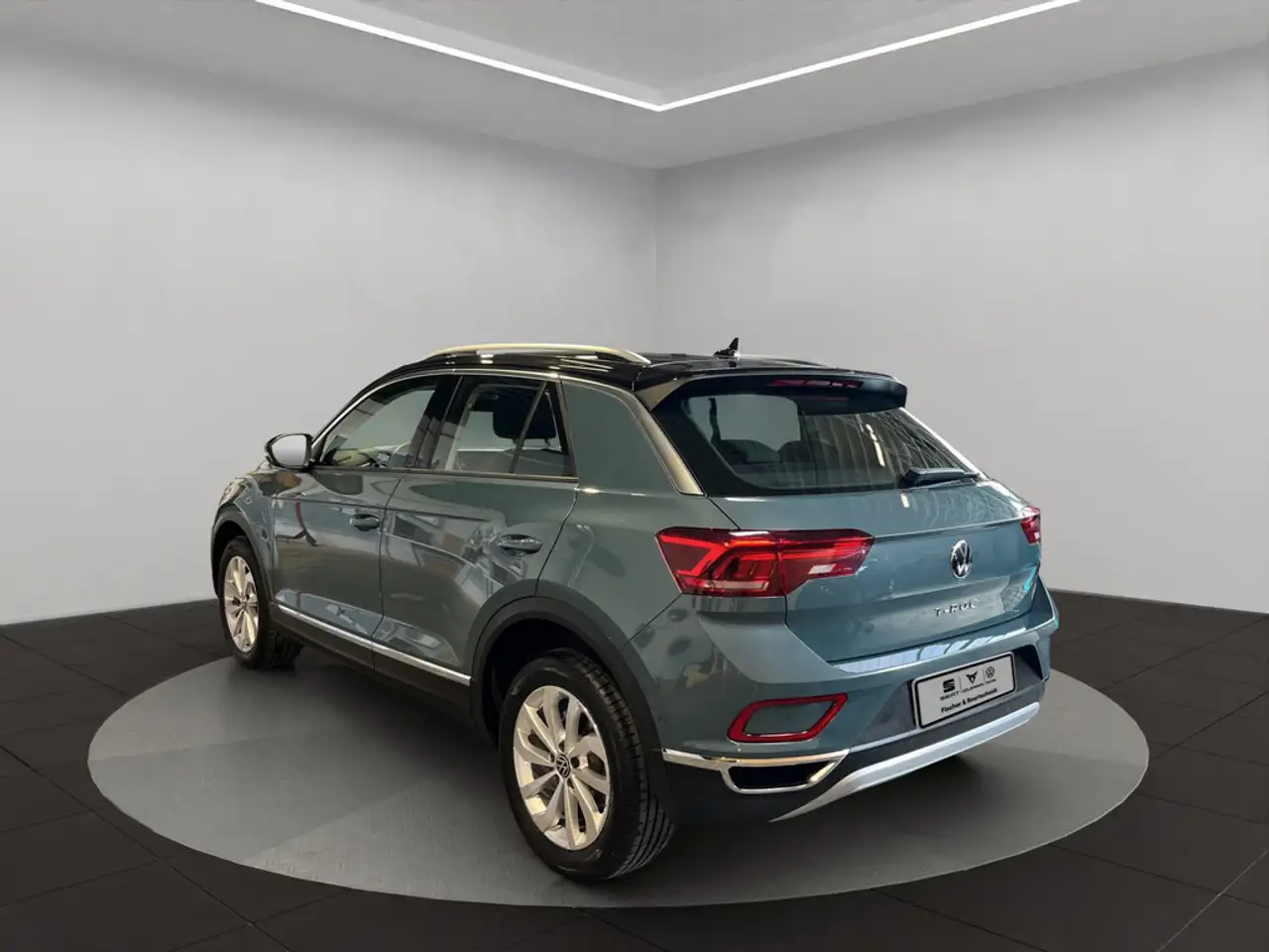Volkswagen T-Roc 1.0 TSI Style PDC SHZ ACC FACEL. LED 3
