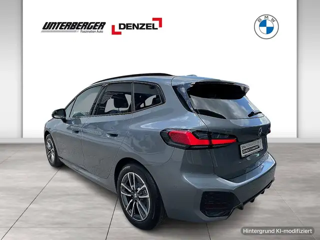BMW 2 Series view 2