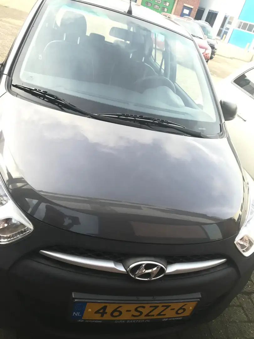 Hyundai i10 i10 1.1 Pure Grijs - 2