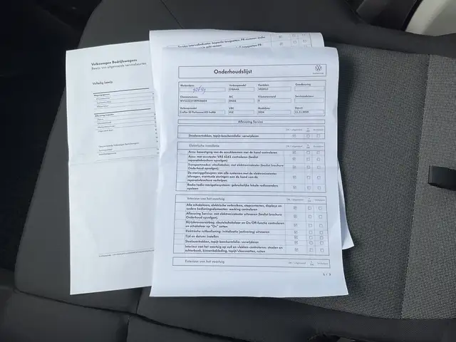 Volkswagen Crafter view 4
