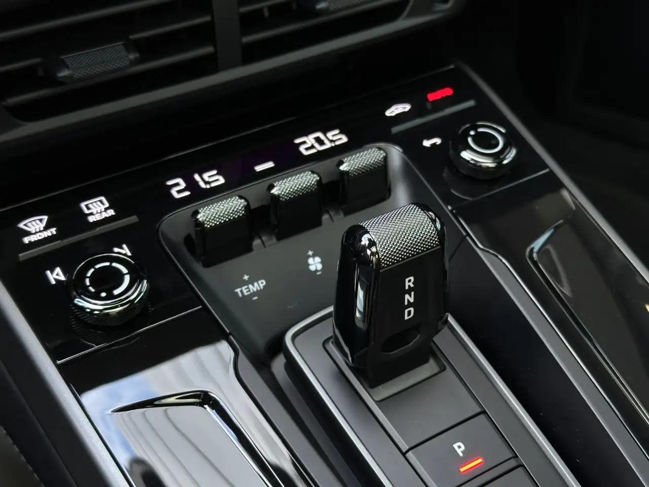 Porsche 992 911 Carrera Schiebe-/Hubdach BOSE LIFT 12