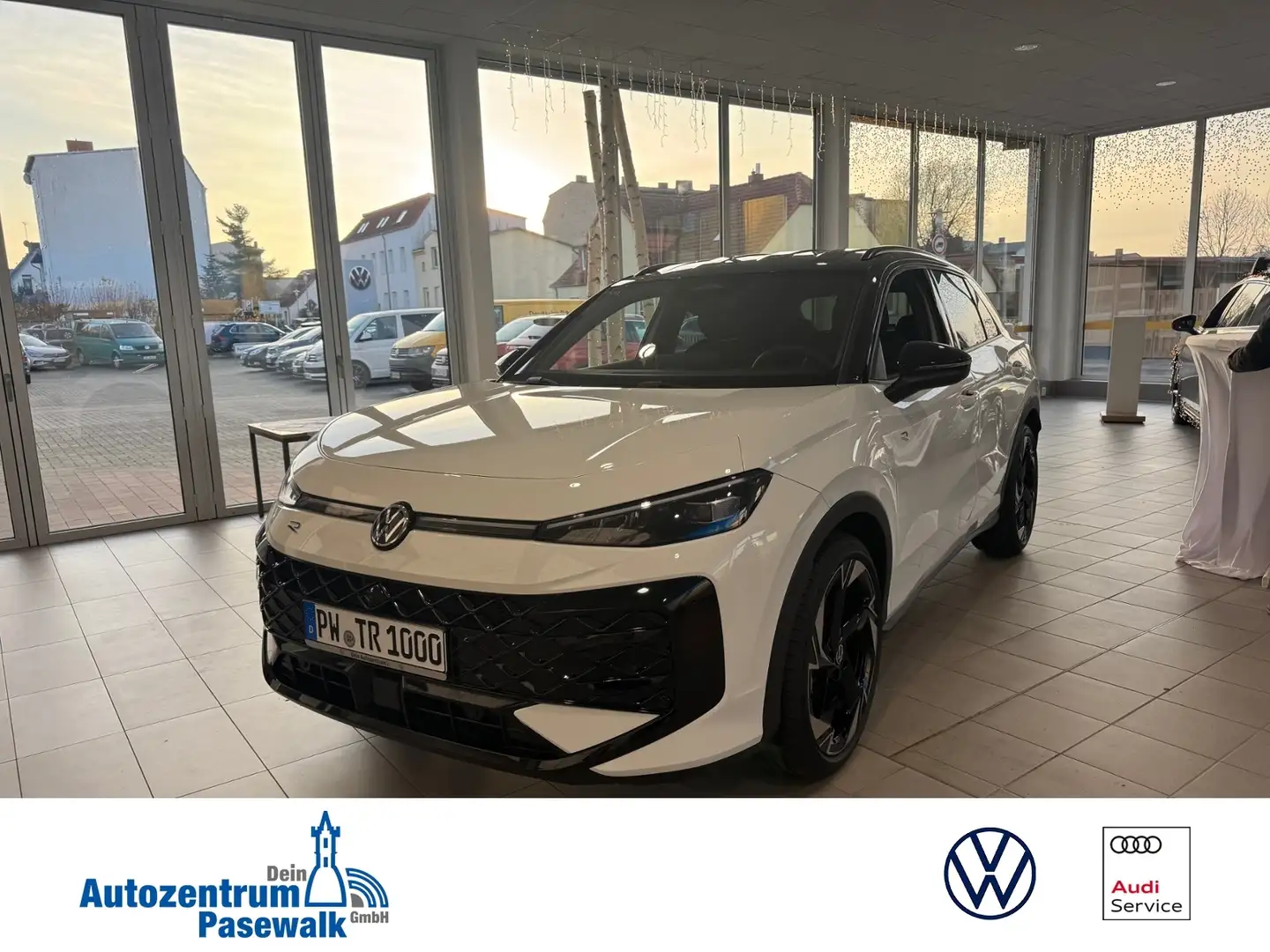 Volkswagen T-Roc D41 1.5 l eTSI DSG R-Line Blanco - 1