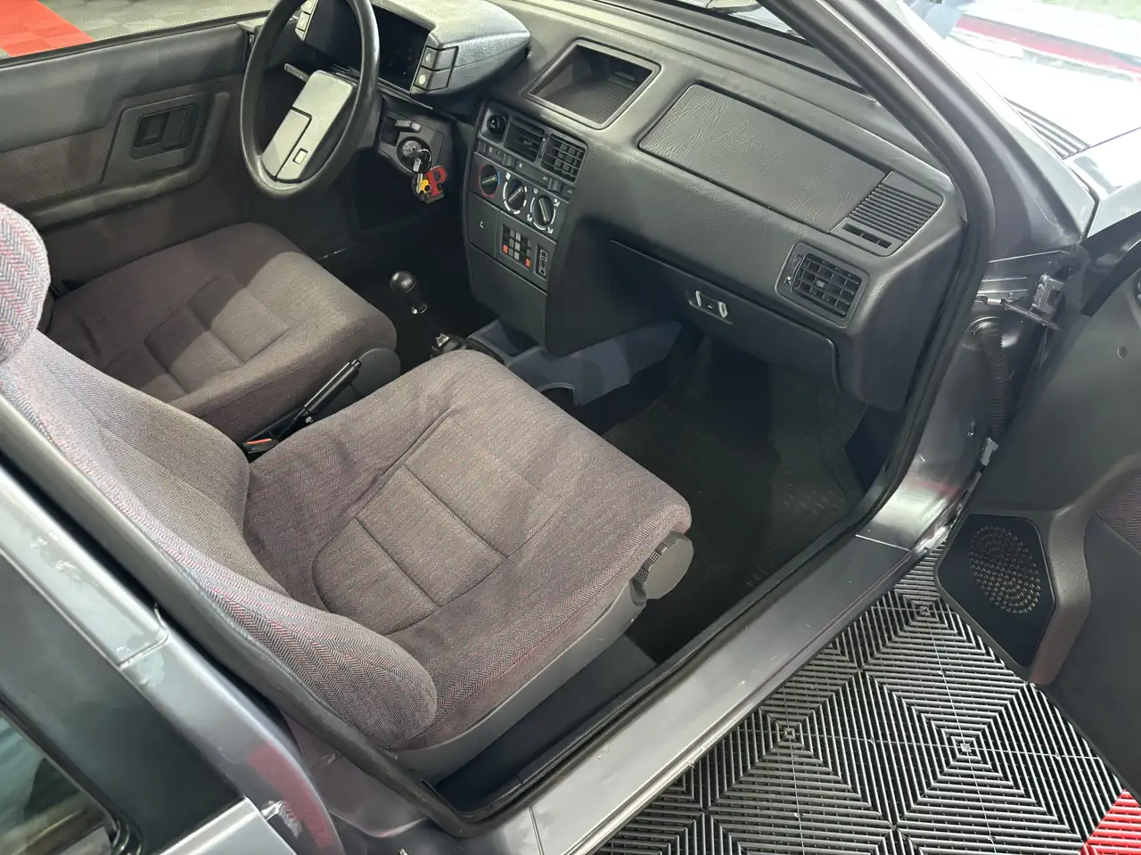 Citroen BX 19 TRS, foto 12