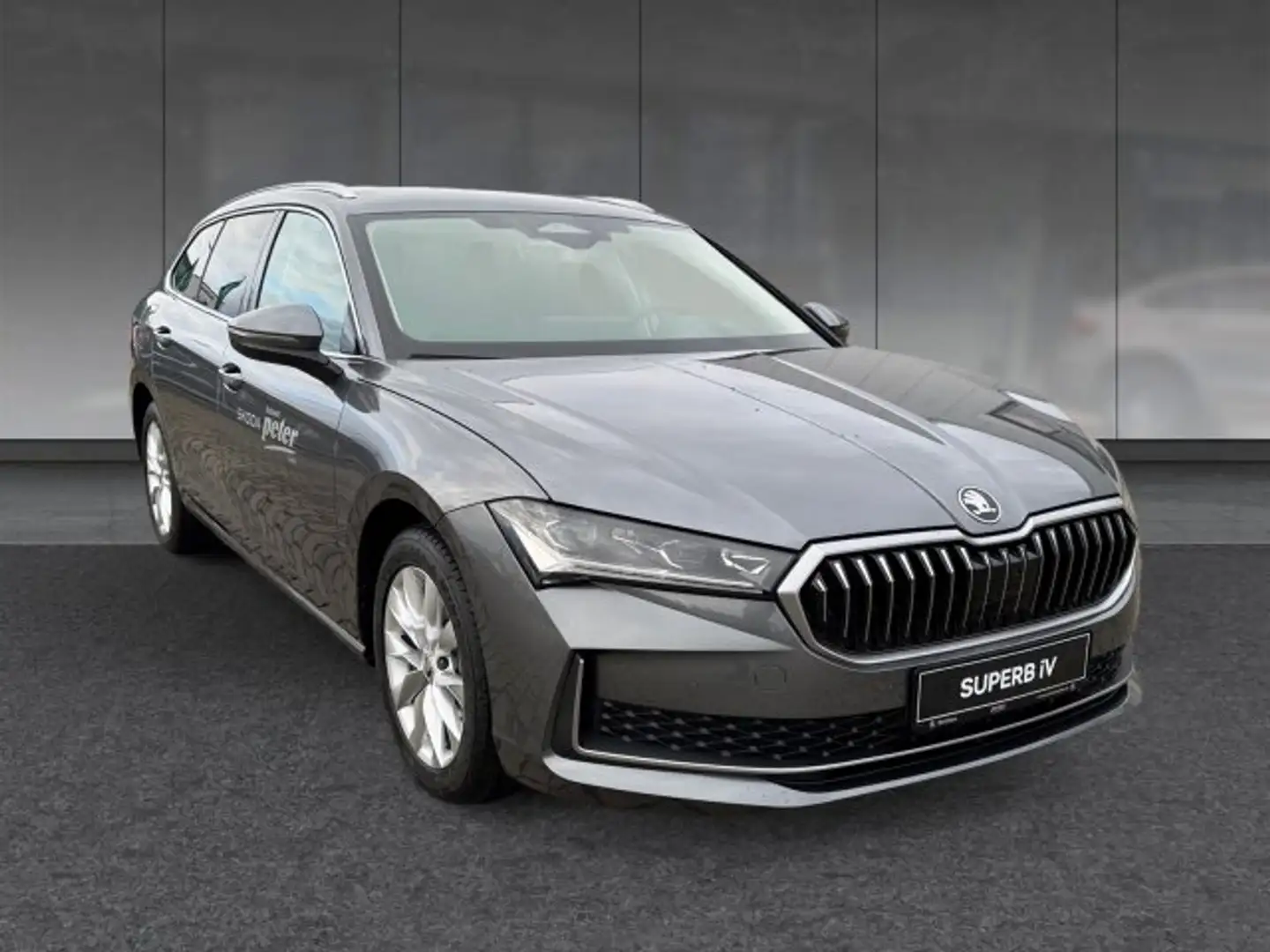 Skoda Superb SUPERB COMBI SELECTION 1.5 TSI iV DSG *HYBRID* Grau - 2