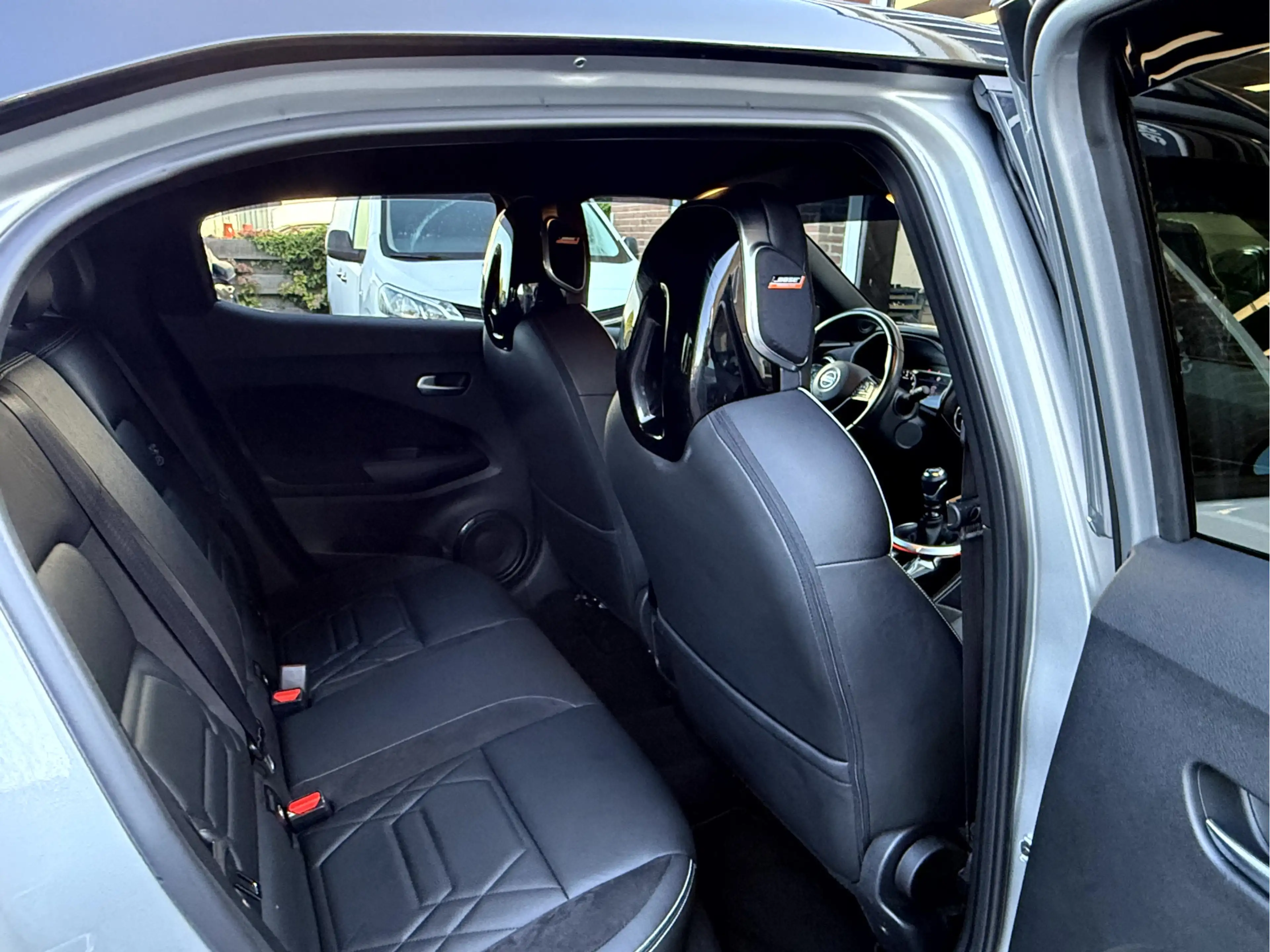 Nissan Juke 1.0 DIG-T N-Design Leer, 360camera, App Connect — photo 21