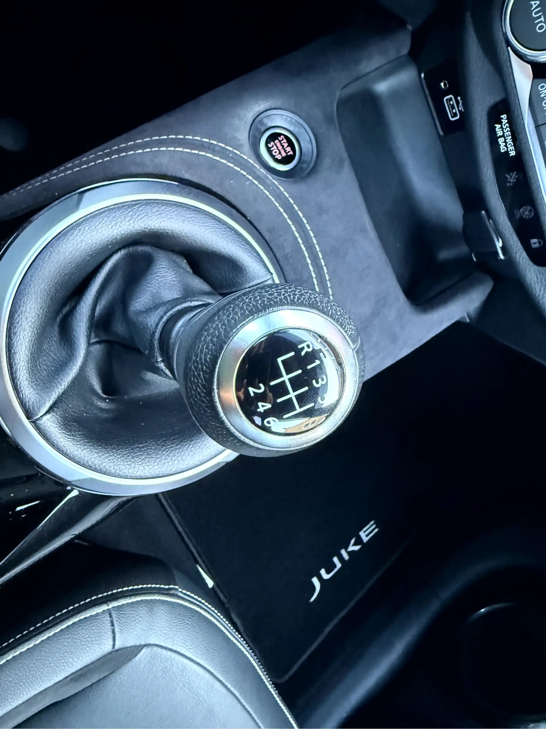 Nissan Juke 1.0 DIG-T N-Design Leer, 360camera, App Connect — photo 8
