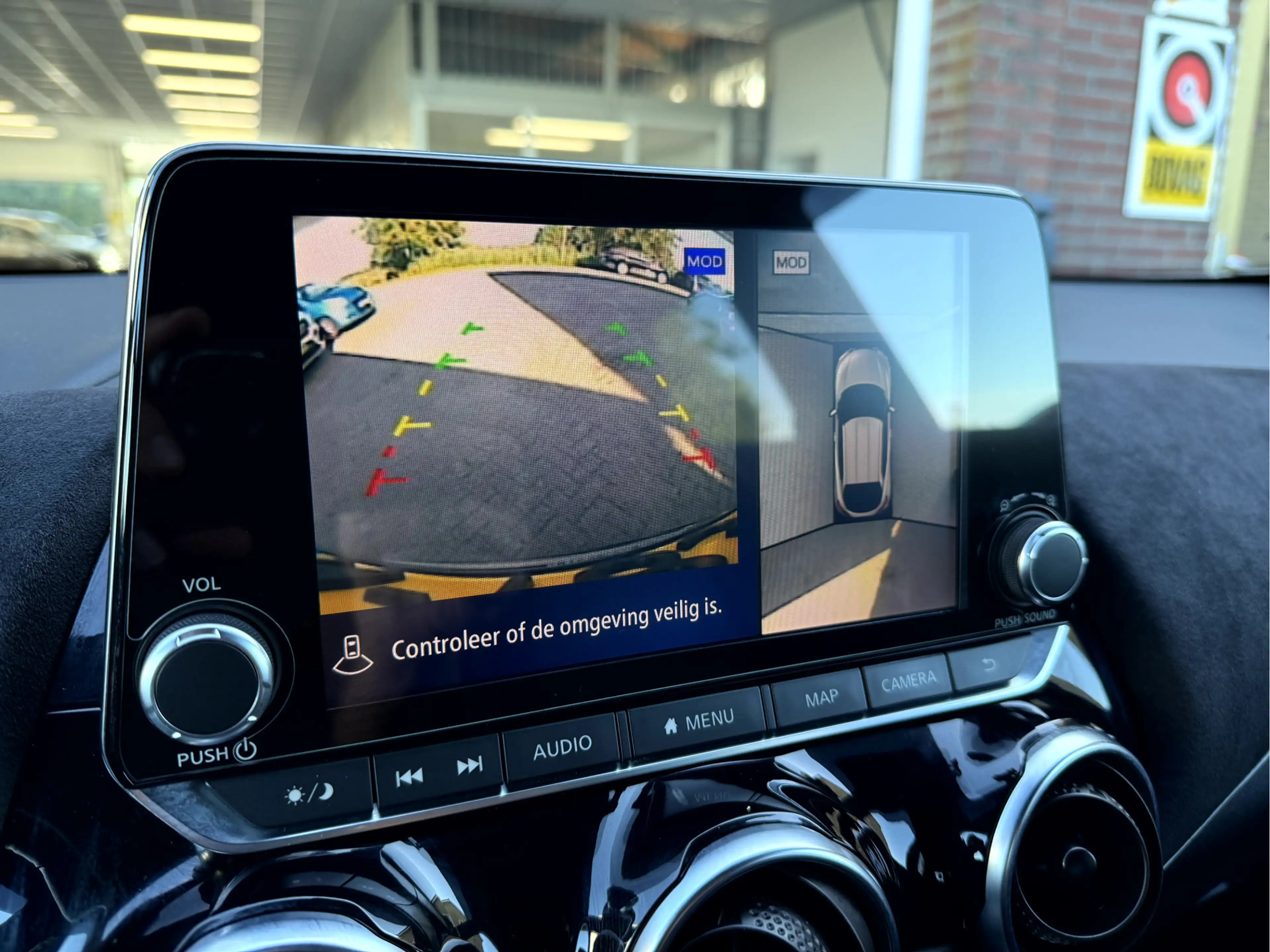 Nissan Juke 1.0 DIG-T N-Design Leer, 360camera, App Connect — photo 9
