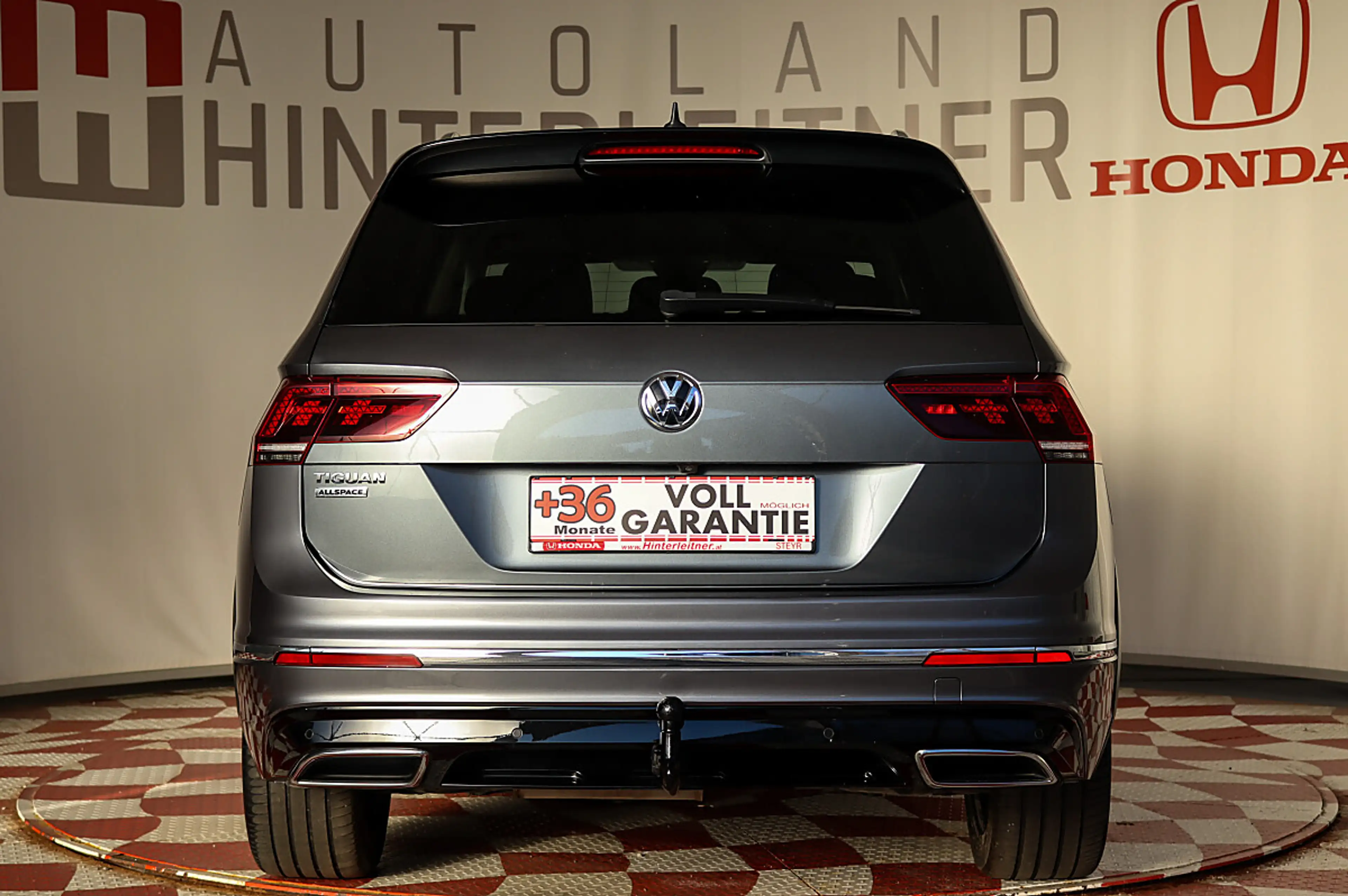 Volkswagen Tiguan Allspace R-Line Highline — photo 11