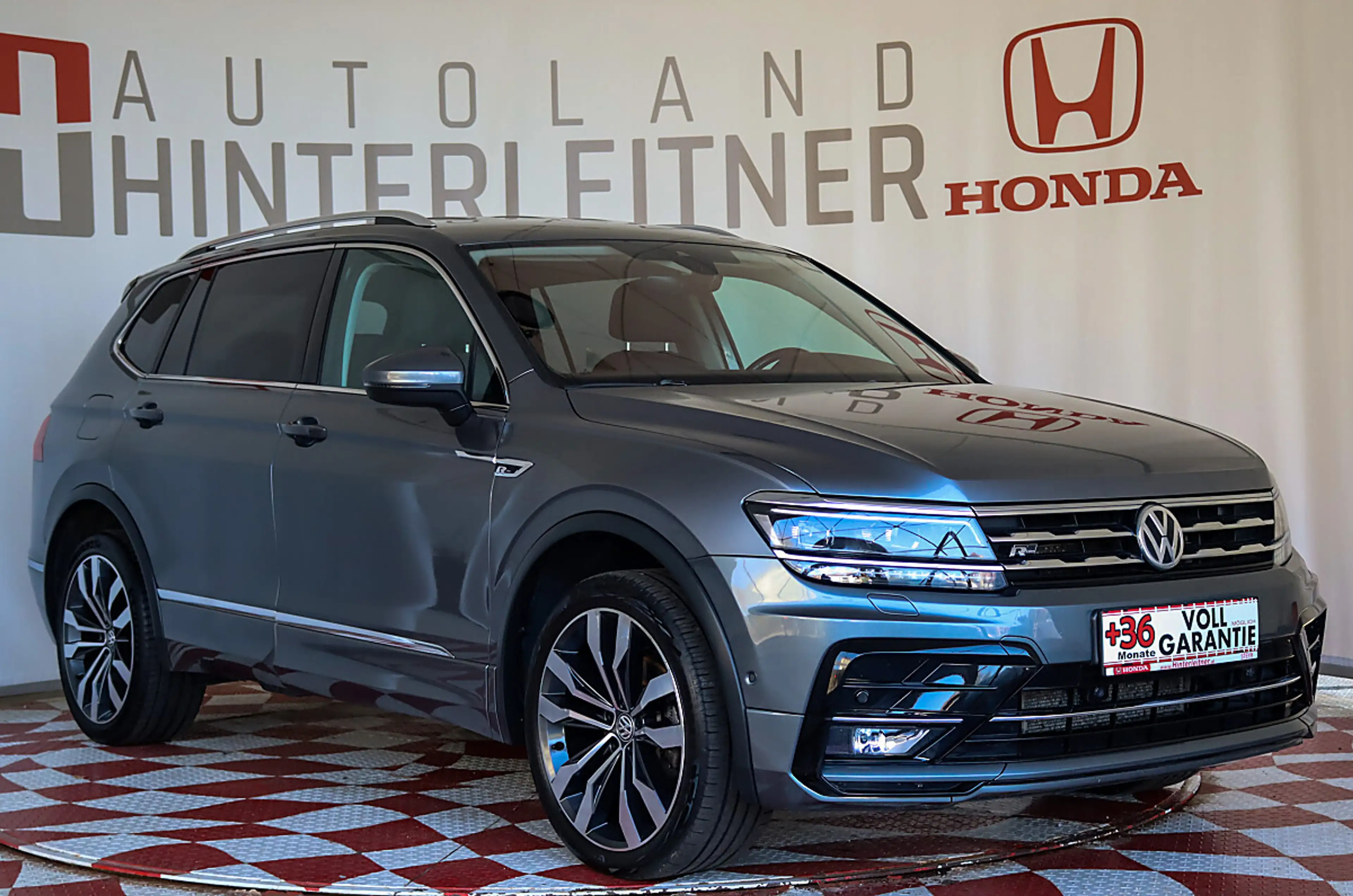 Volkswagen Tiguan Allspace R-Line Highline — photo 7