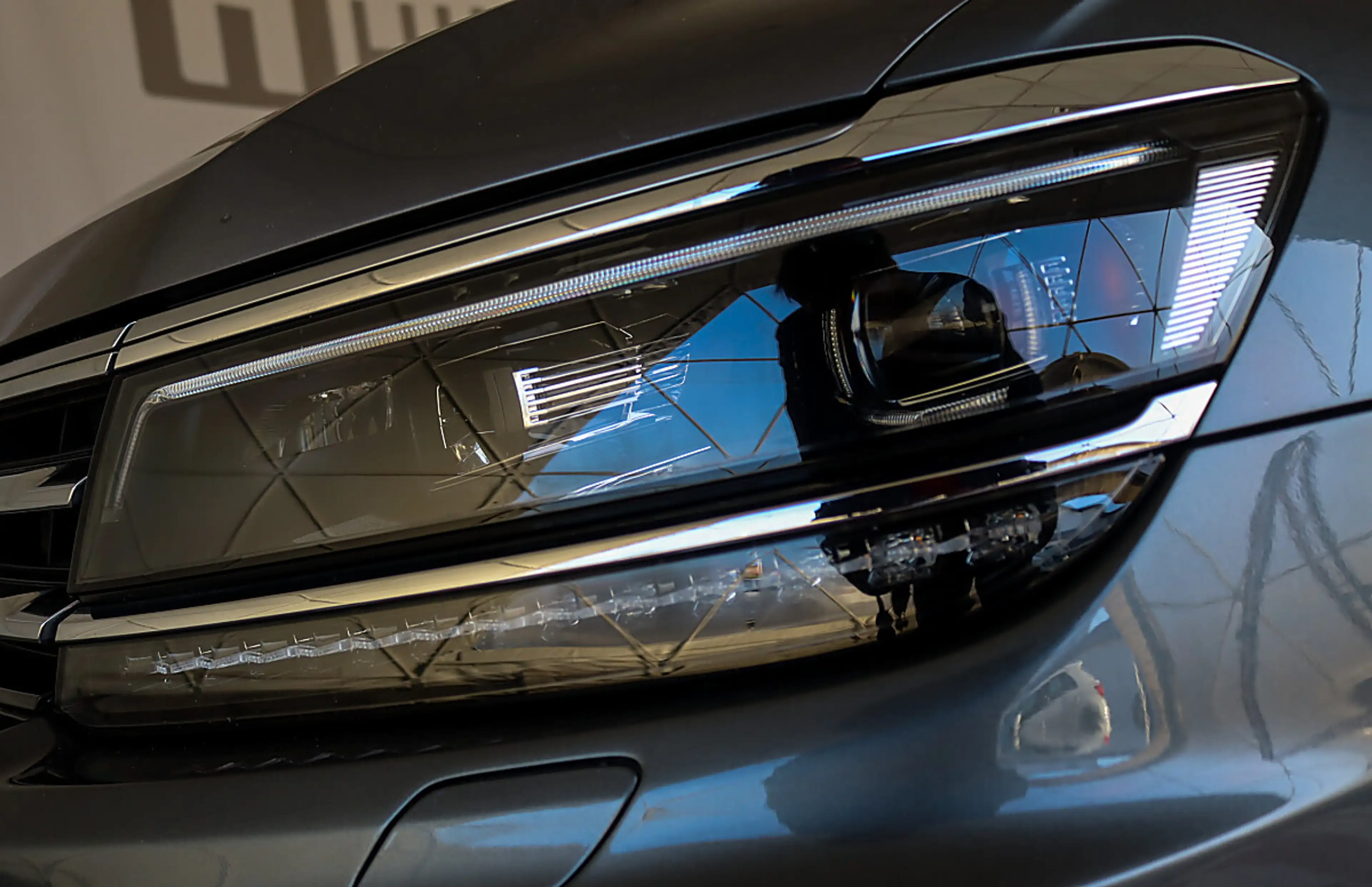 Volkswagen Tiguan Allspace R-Line Highline — photo 4