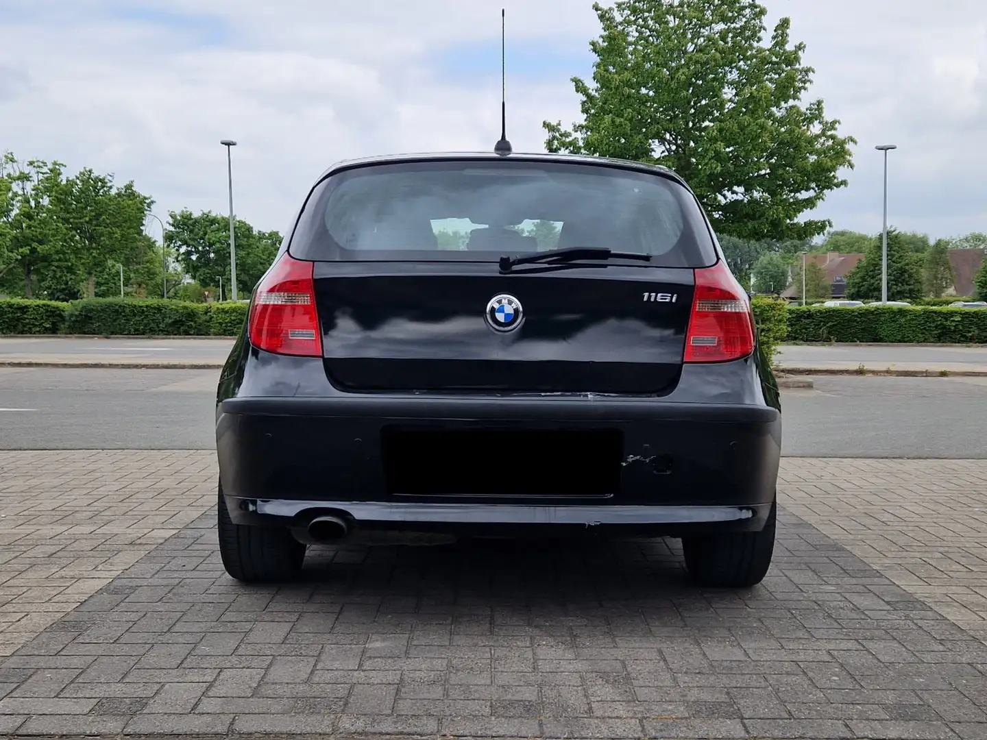 BMW 116 116i Zwart - 2