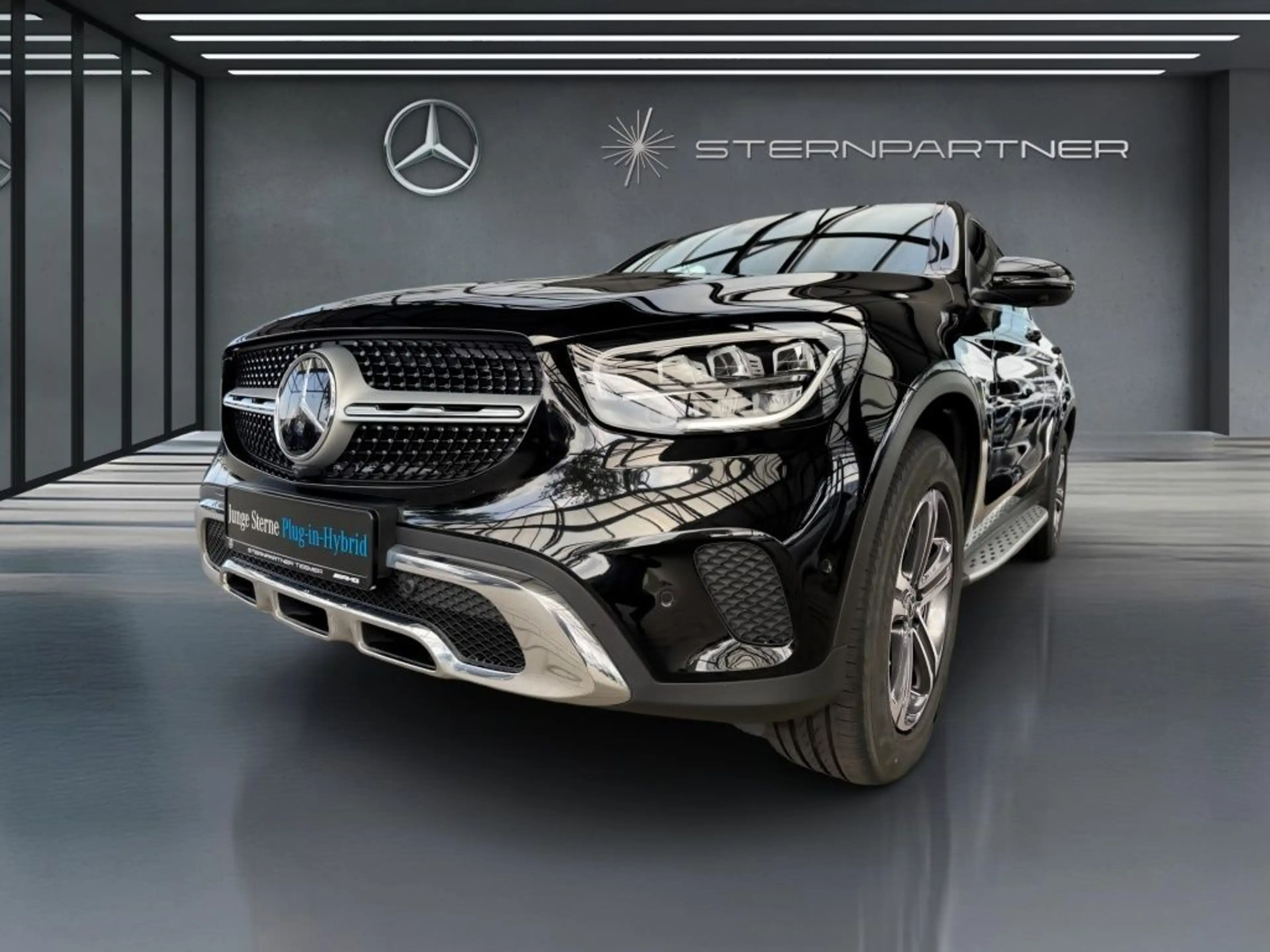Mercedes-Benz GLC 300 e 4M Coupé AMG, SHD, MASSAGE, Sitzklima