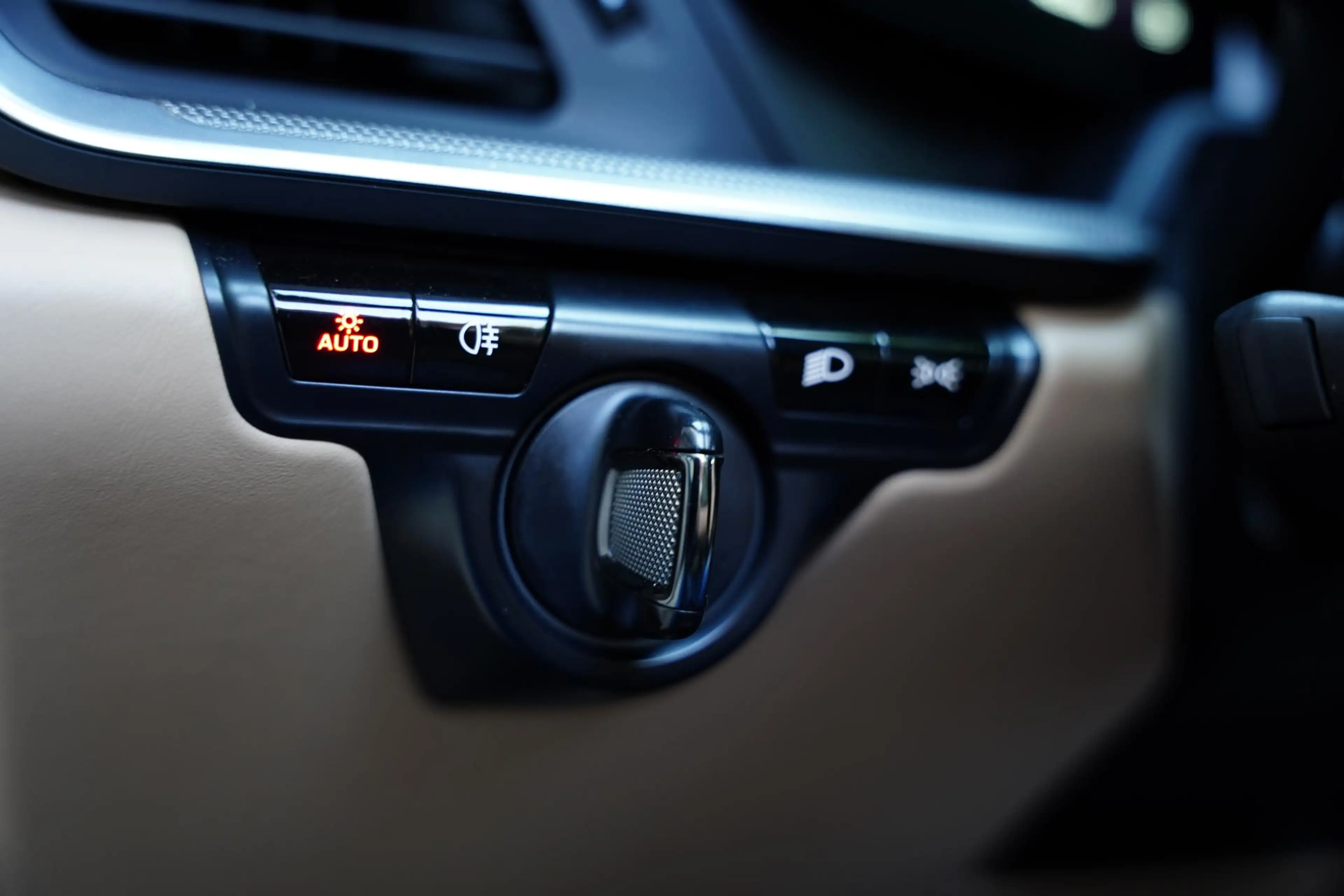 Porsche 992 992 Cabriolet 3.0 Carrera 4 S / New Service / Lede — photo 28