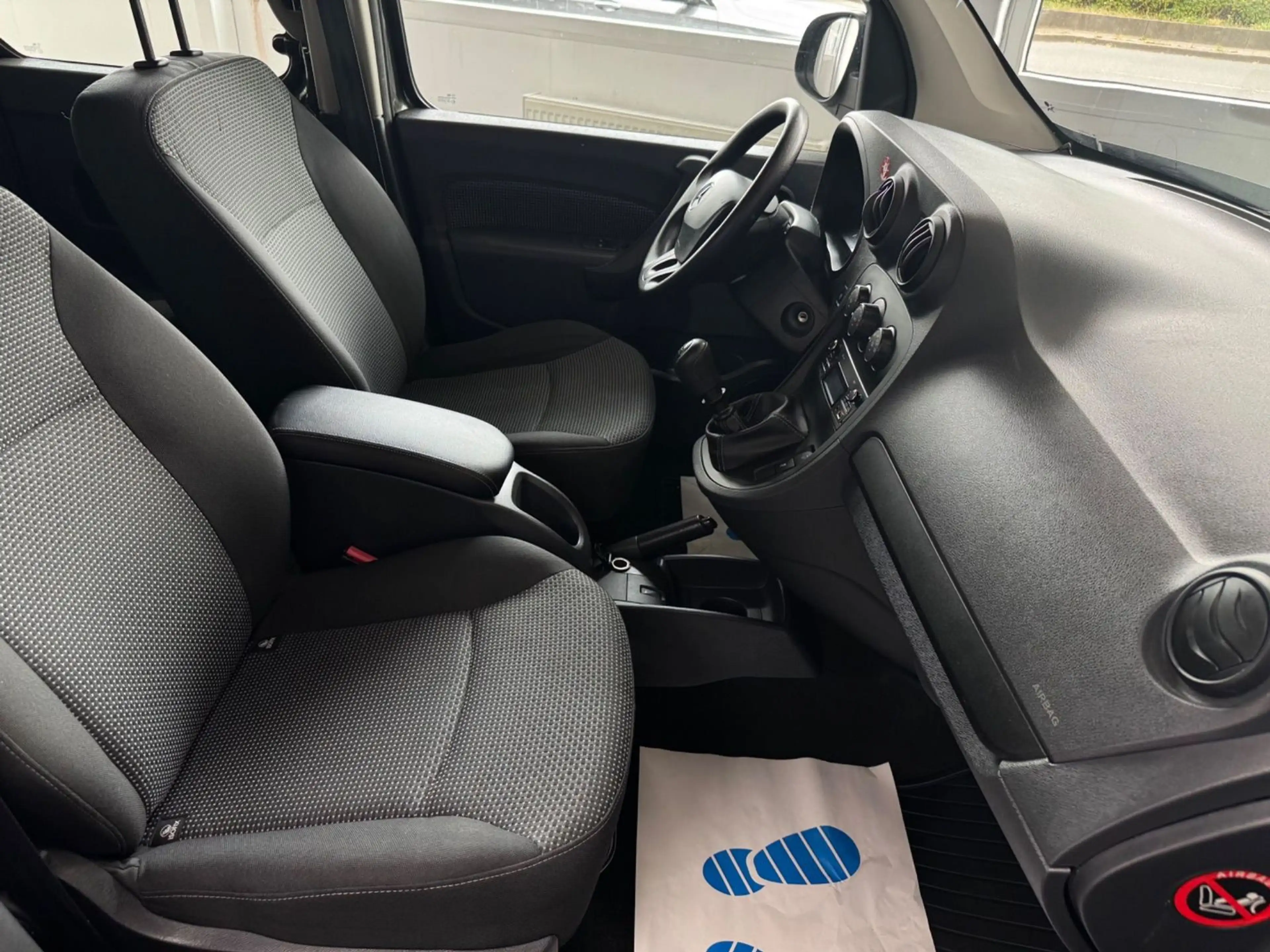 Mercedes-Benz Citan Extralang Rollstuhlgerecht-Rampe — photo 10