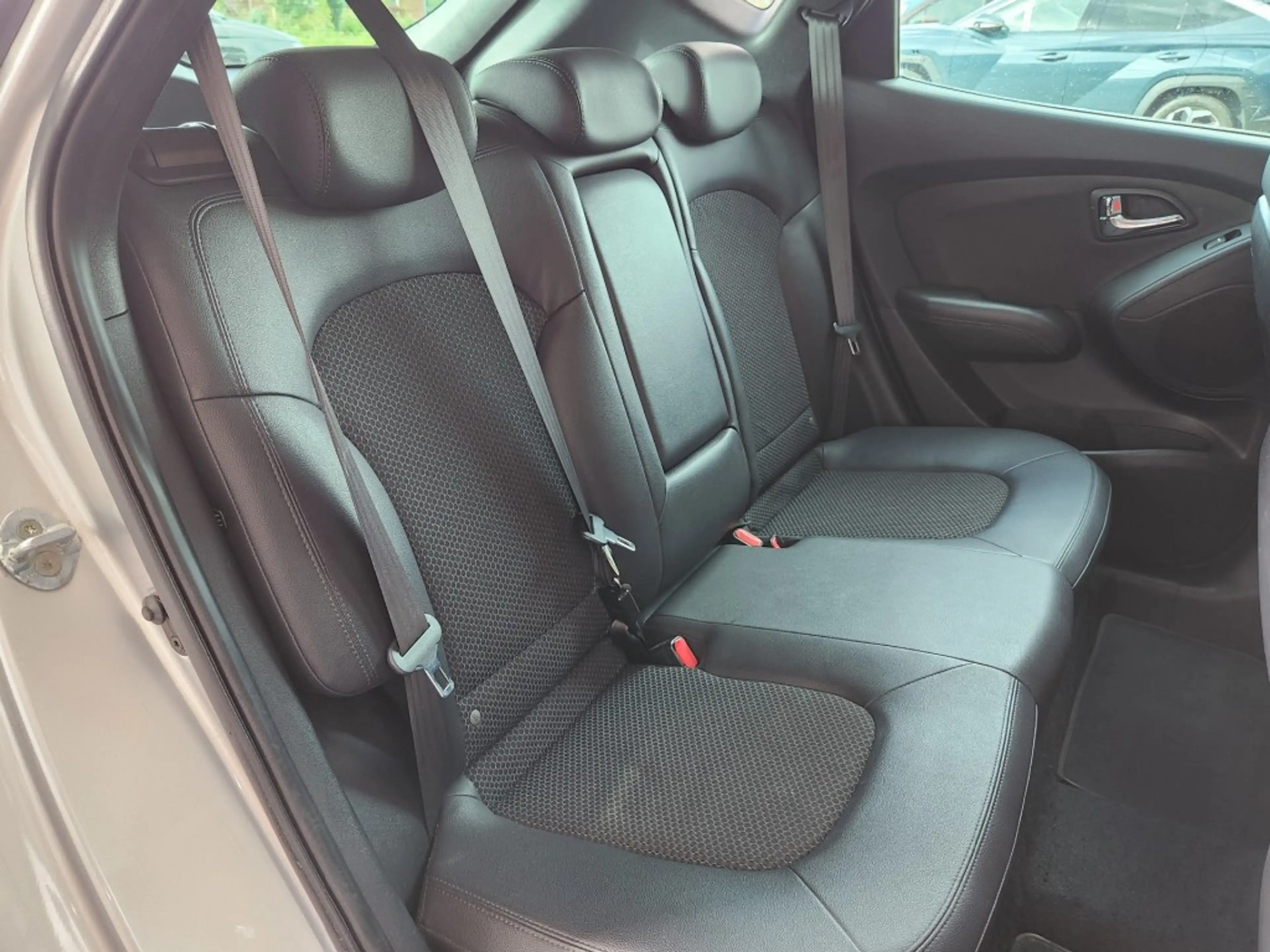 Hyundai iX35 1.6I Gdi Style, Clima, Cruise, Bluetooth, 109.822k — photo 14