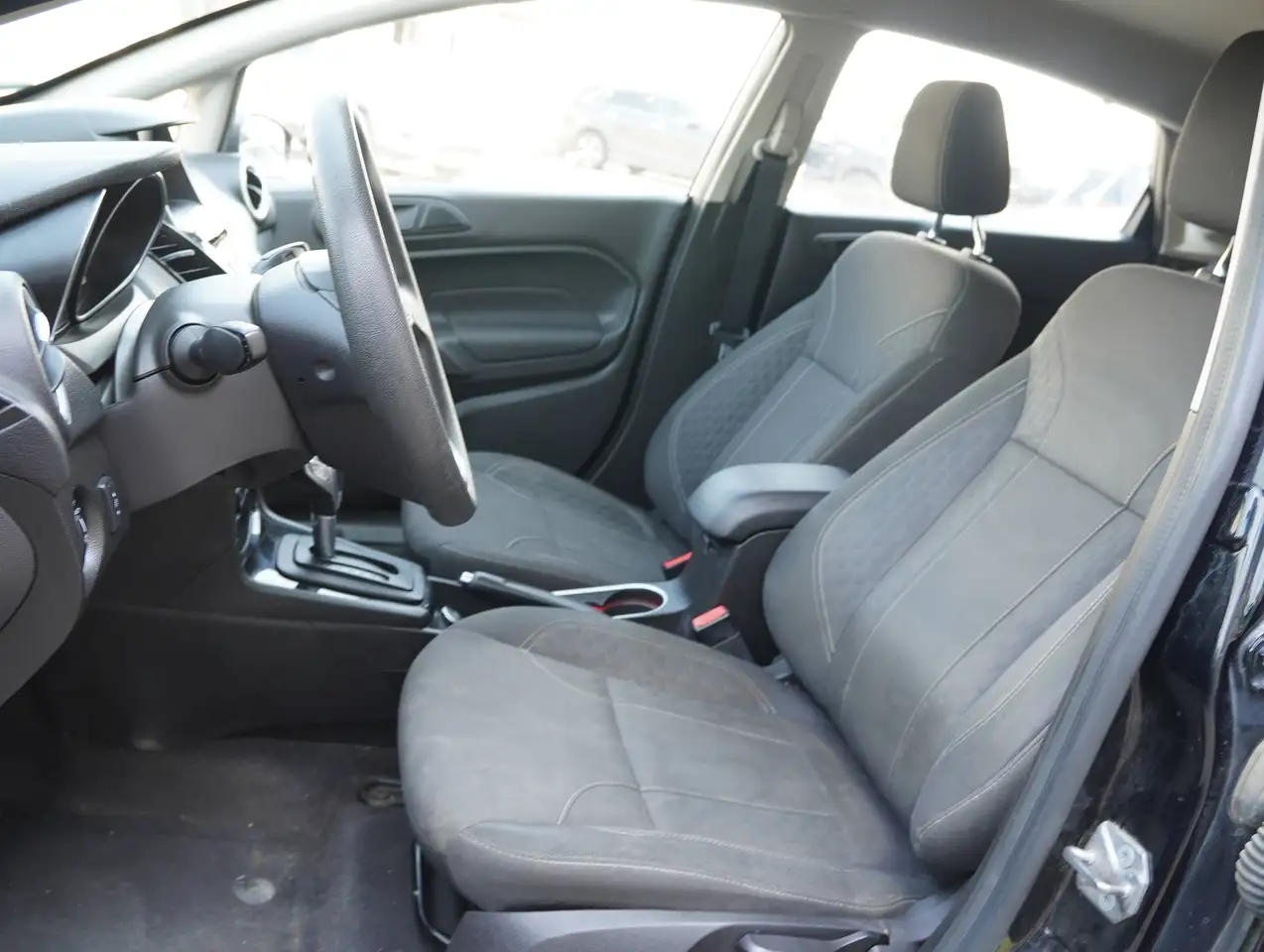 Ford Fiesta photo Ford Fiesta