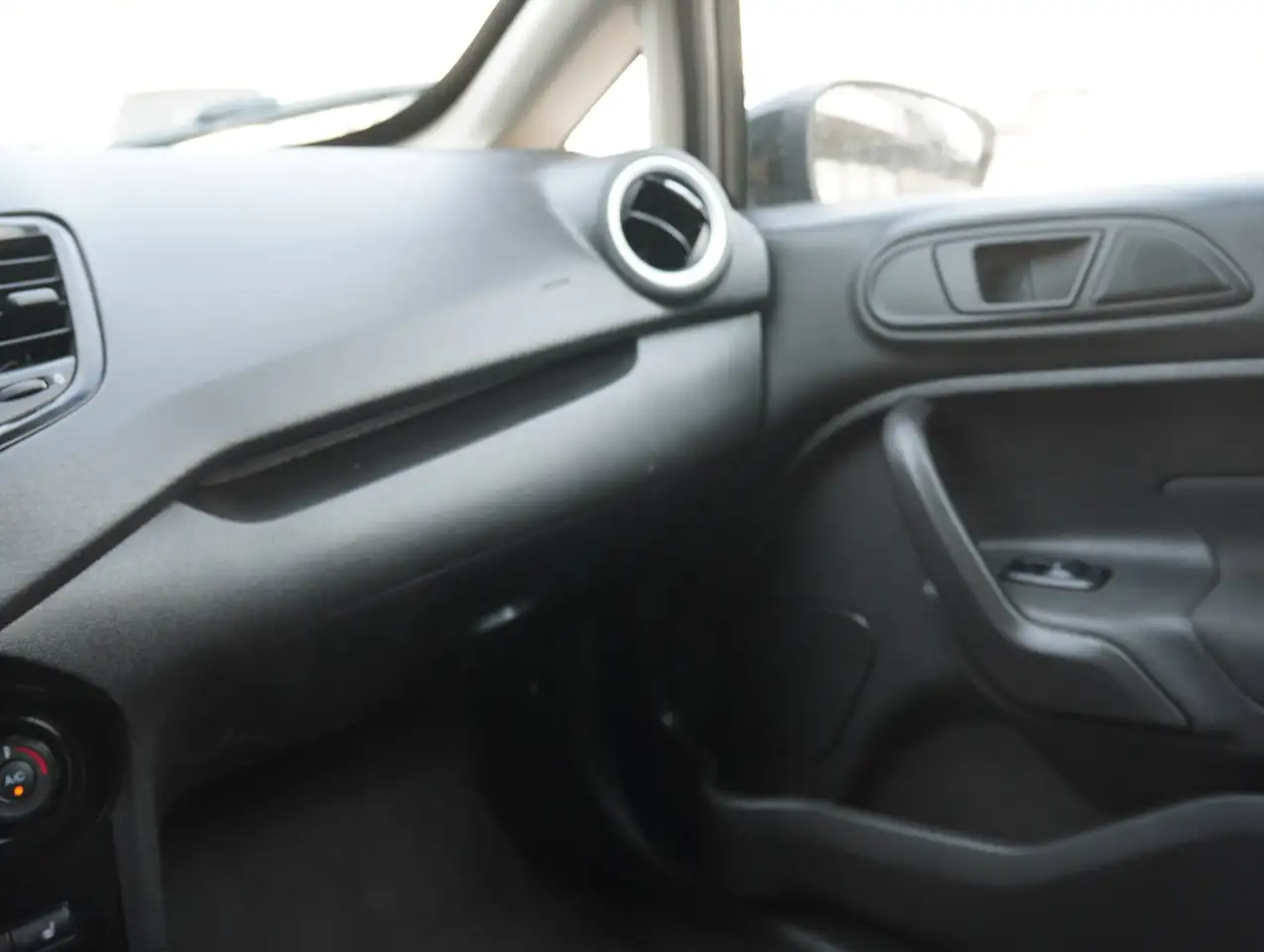 Ford Fiesta photo Ford Fiesta