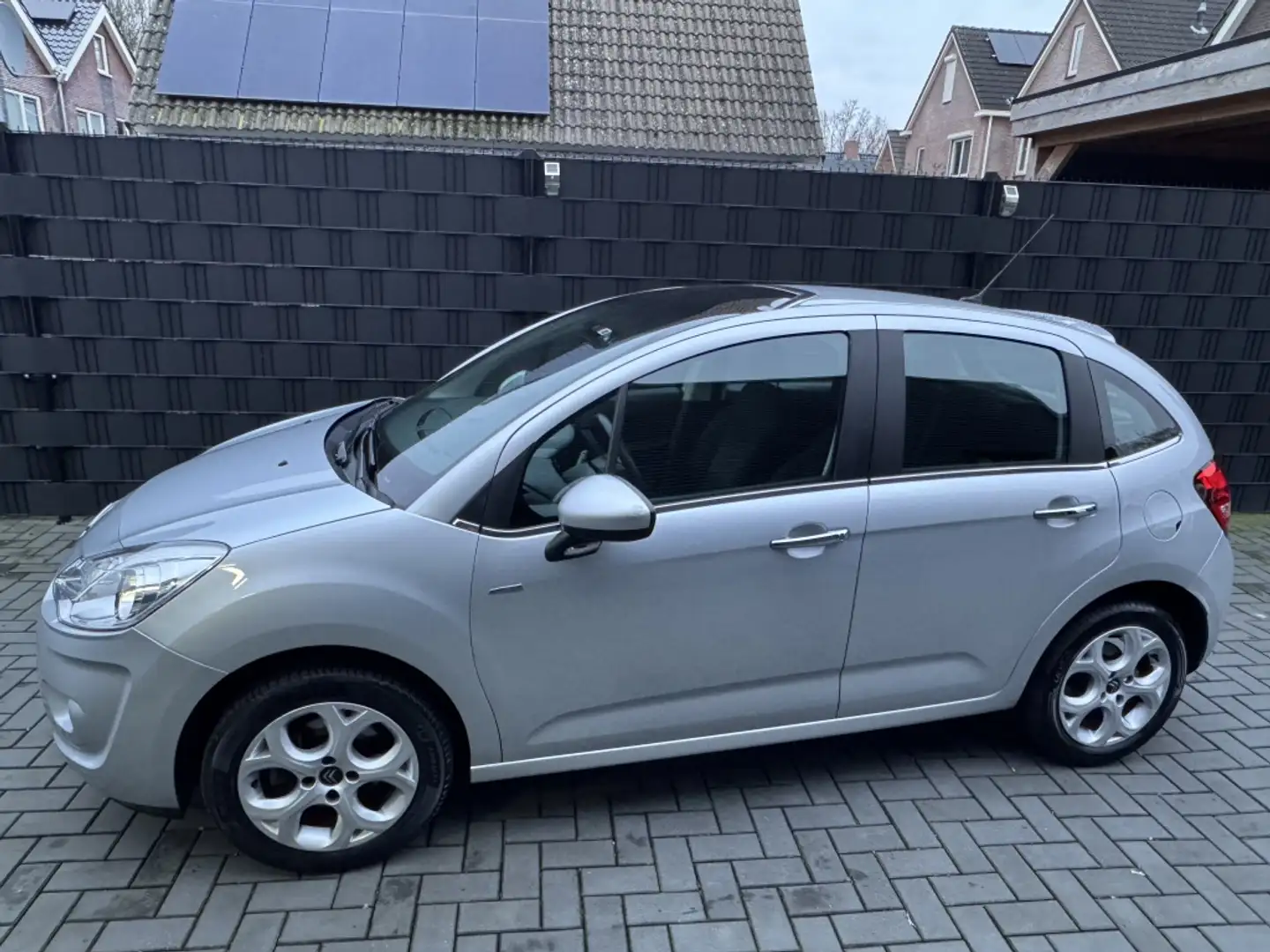 Citroen C3 1.6 VTi Exclusive AUTOMAAT| CLIMA| CRUISE| 95DKM N Gris - 2