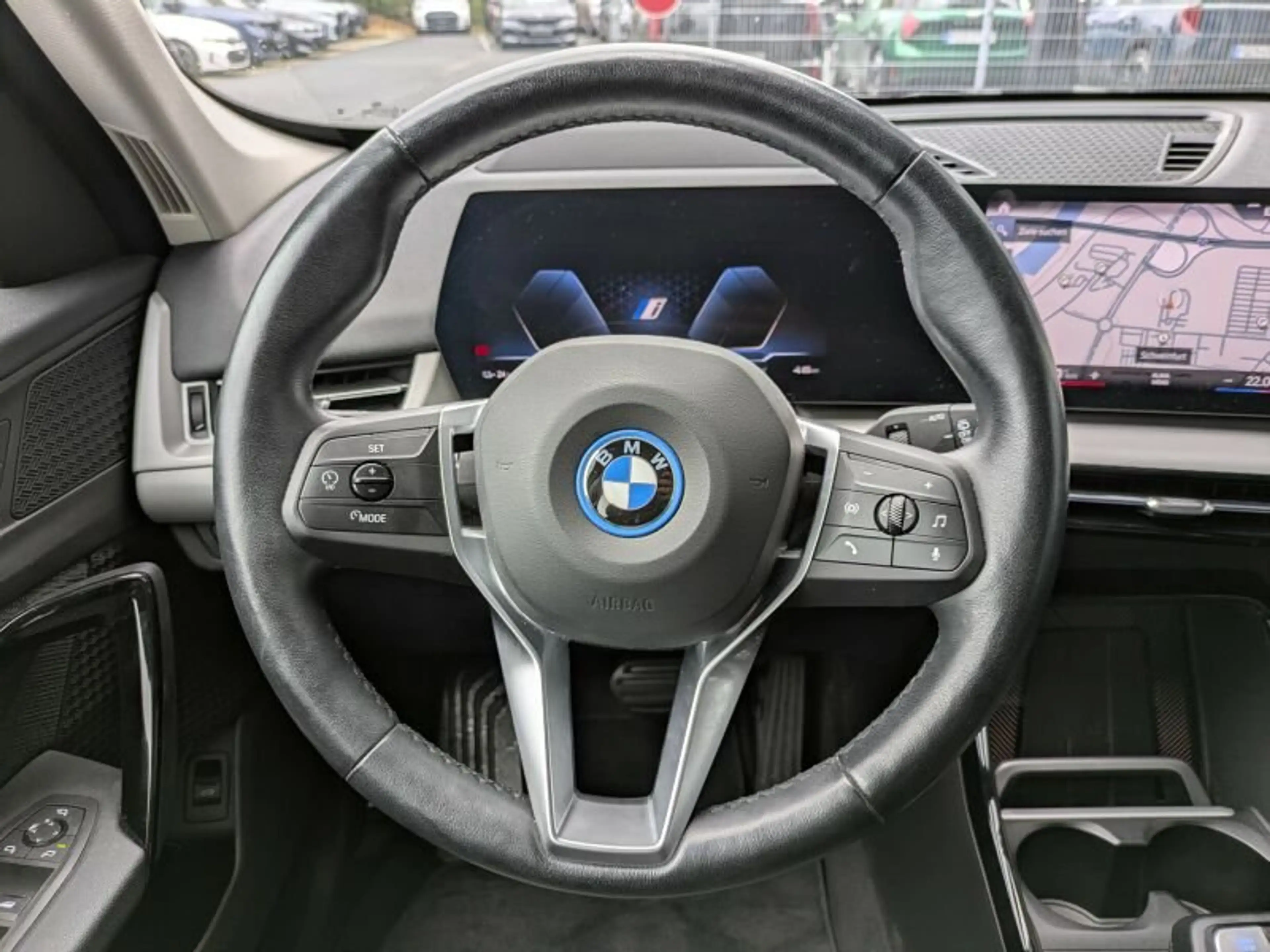 BMW iX1 xDrive30 LED. HeadUp. Park.Ass.Plus. — photo 8