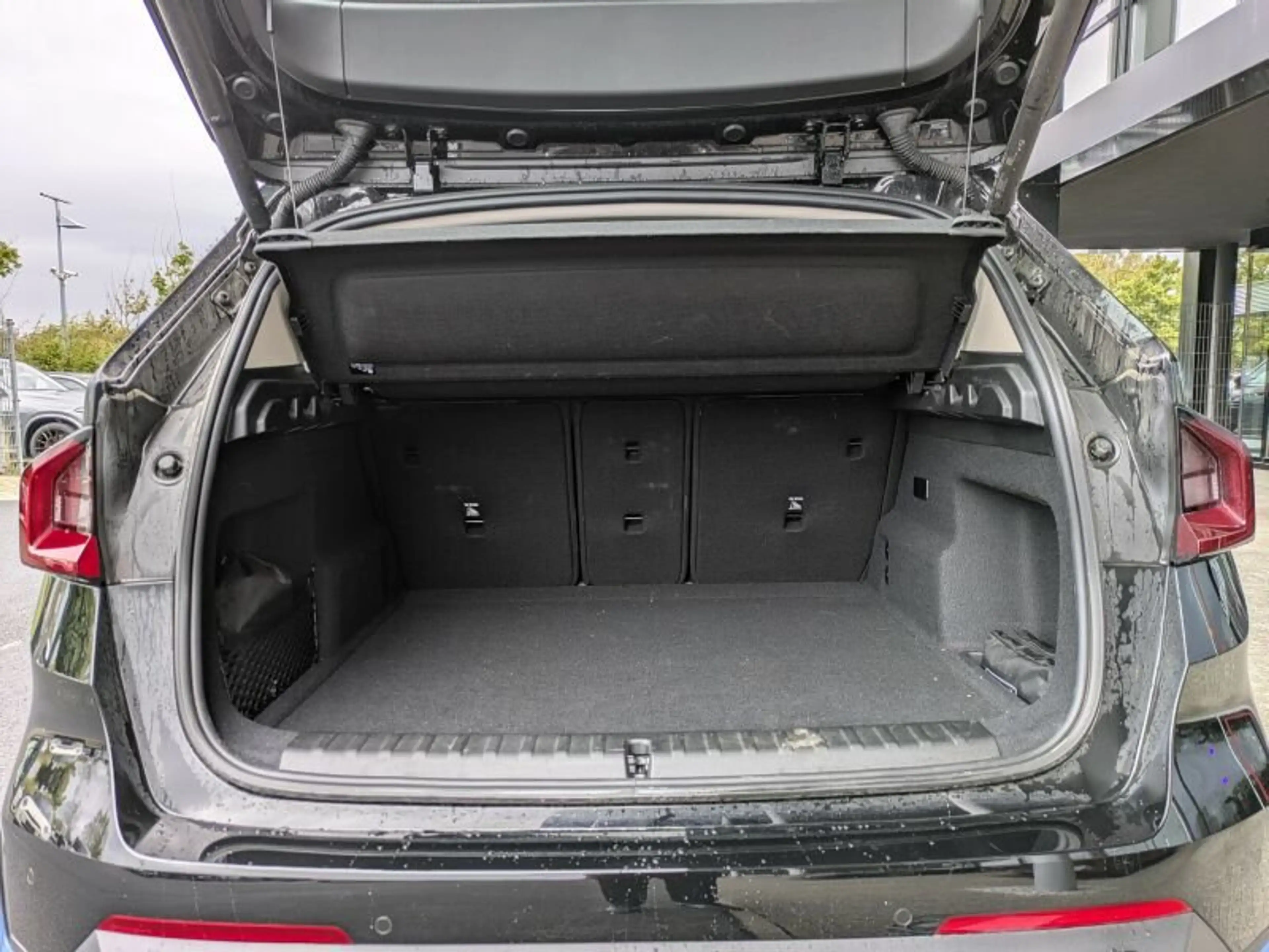BMW iX1 xDrive30 LED. HeadUp. Park.Ass.Plus. — photo 12