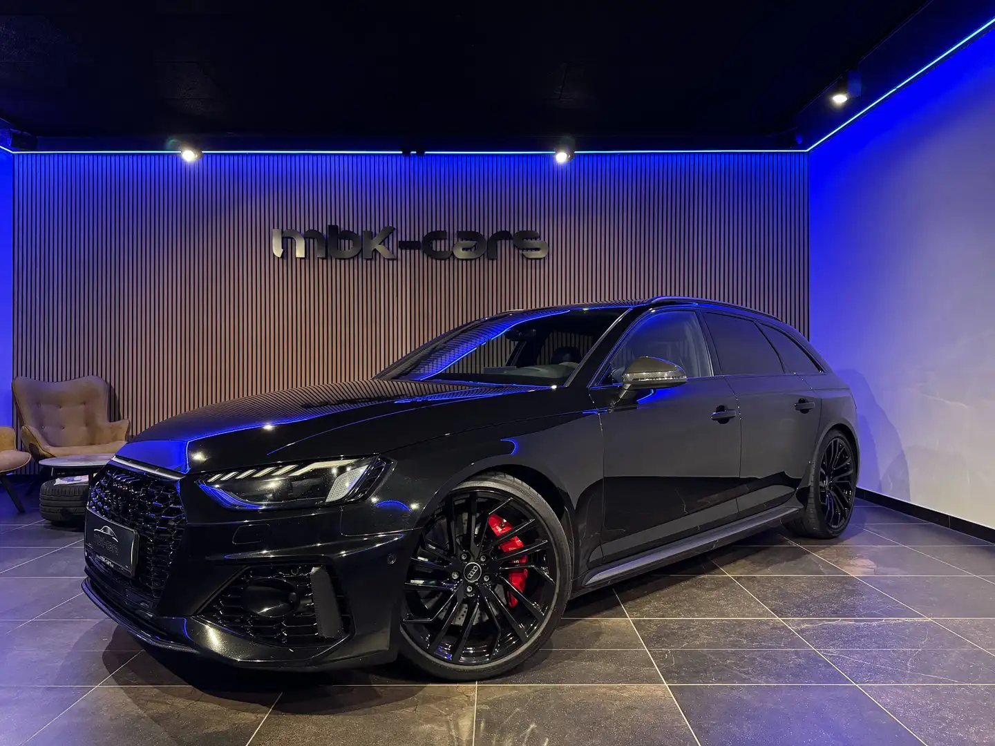 Audi RS4 2.9 TFSI quattro *Carbon, 360°Kamera, B&O, Pano* Schwarz - 1