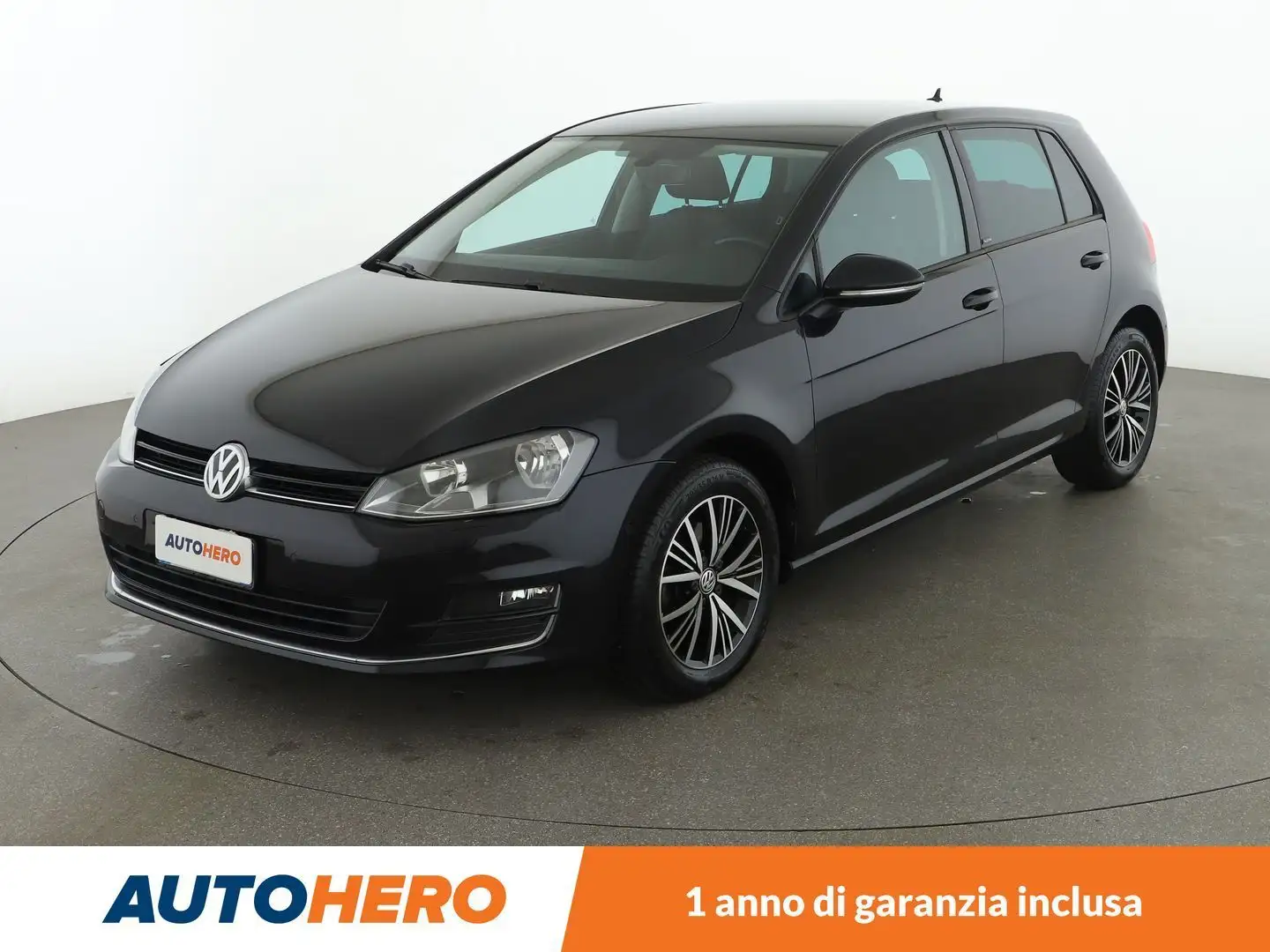 Volkswagen Golf 1.6 TDI Comfortline 110 CV Noir - 1