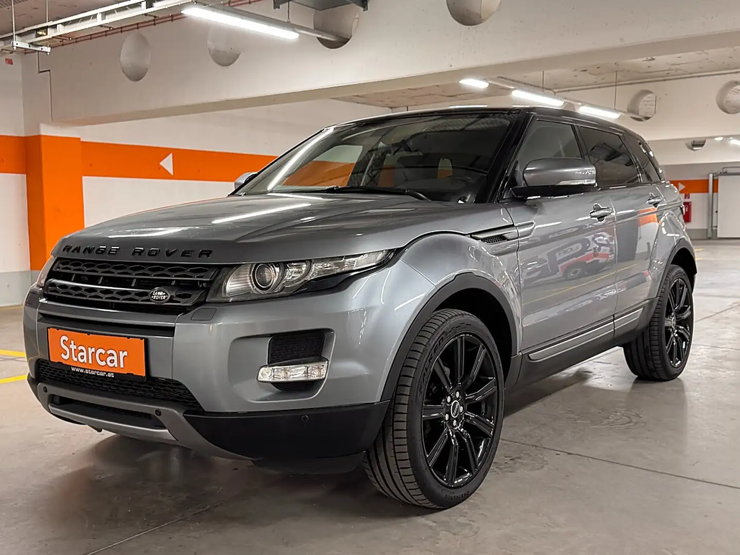 Land Rover Range Rover Evoque Pure 2,2 SD4*BI-XENON*NAVI*PDC* Grau - 1