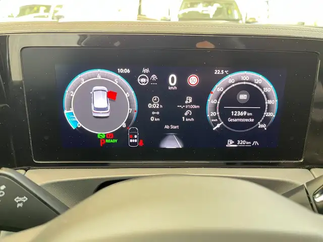 Volkswagen Tiguan view 12