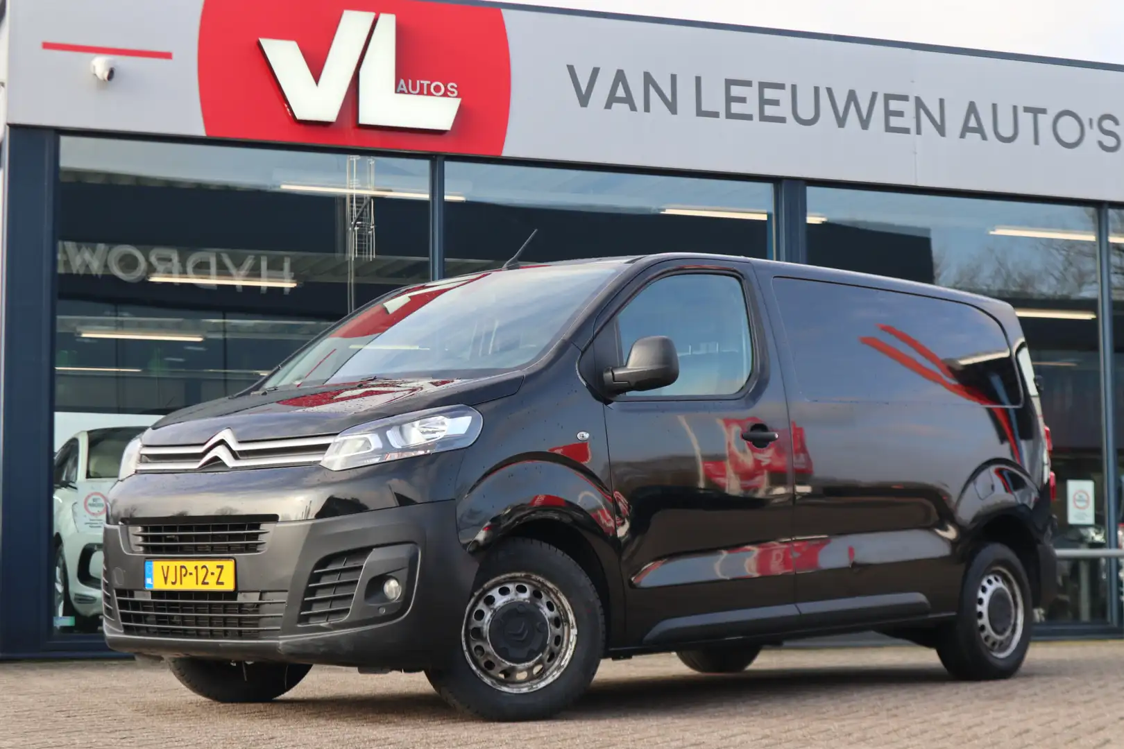 Citroen Jumpy 2.0 BlueHDI 120 M Club | Cruise | Navi | Trekhaak Zwart - 1