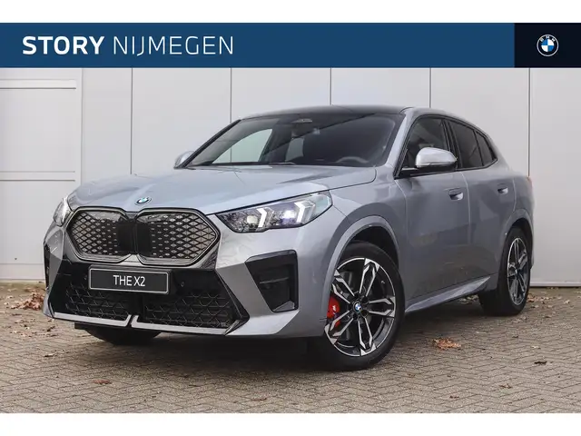 BMW iX2 eDrive20 High Executive M Sport / Panoramadak / Tr