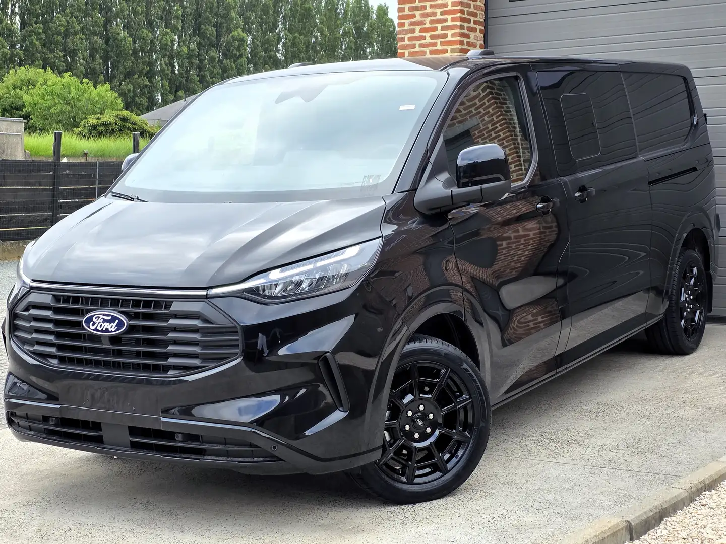 Ford Transit Custom Limited 39.990EX L2 2025 NIEUW 0KM - DubCab 5Zits Noir - 1