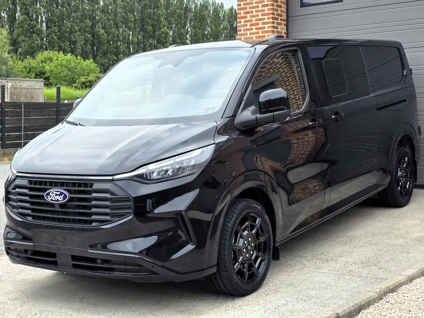 Ford Transit Custom Limited 39.990EX L2 2025 NIEUW 0KM - DubCab 5Zits Noir - 2