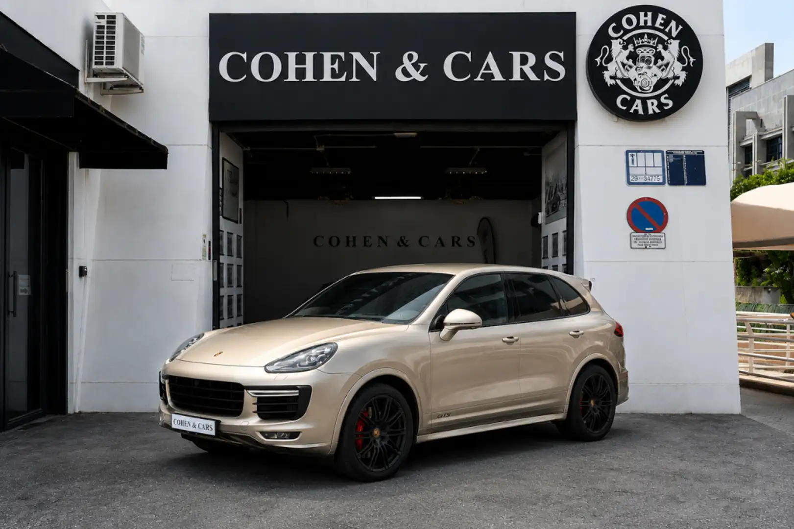 Porsche Cayenne S Aut. Beige - 1