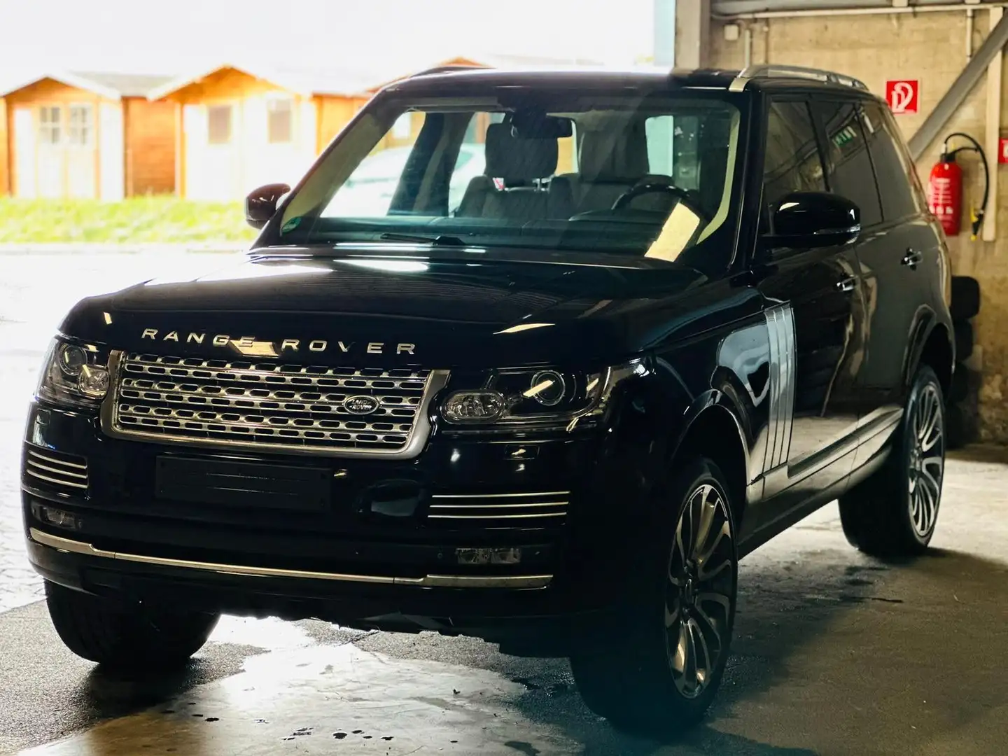 Land Rover Range Rover Autobiography-Multimedia-4-Sitzer Schwarz - 2