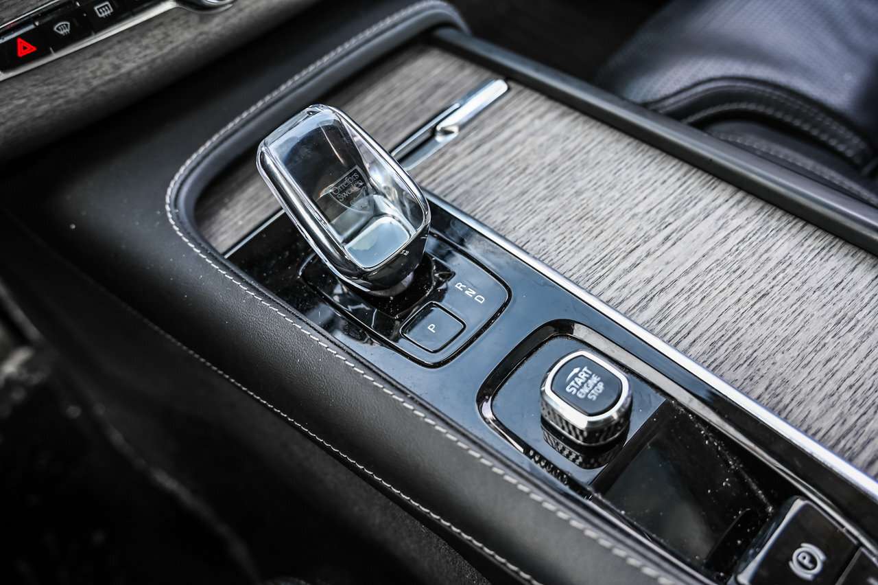2024 Volvo XC90 B6 AWD Ultimate Bright Theme 7-Seater Ultimate / U thumb 18