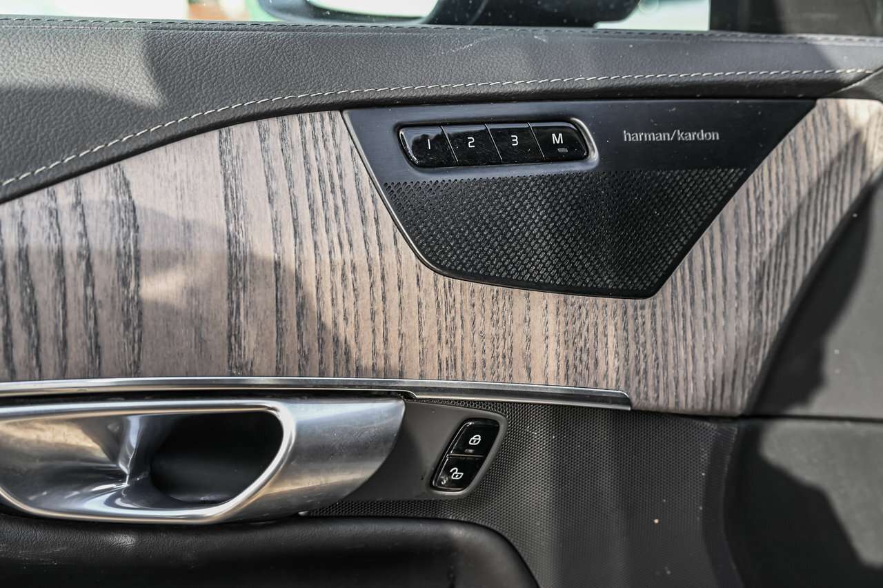 2024 Volvo XC90 B6 AWD Ultimate Bright Theme 7-Seater Ultimate / U thumb 14