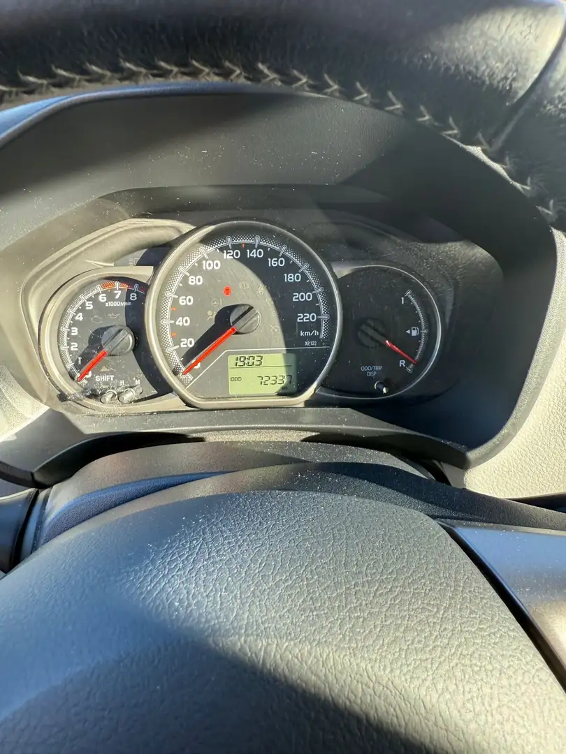 Toyota Yaris 1,0 VVT-i Active - 2