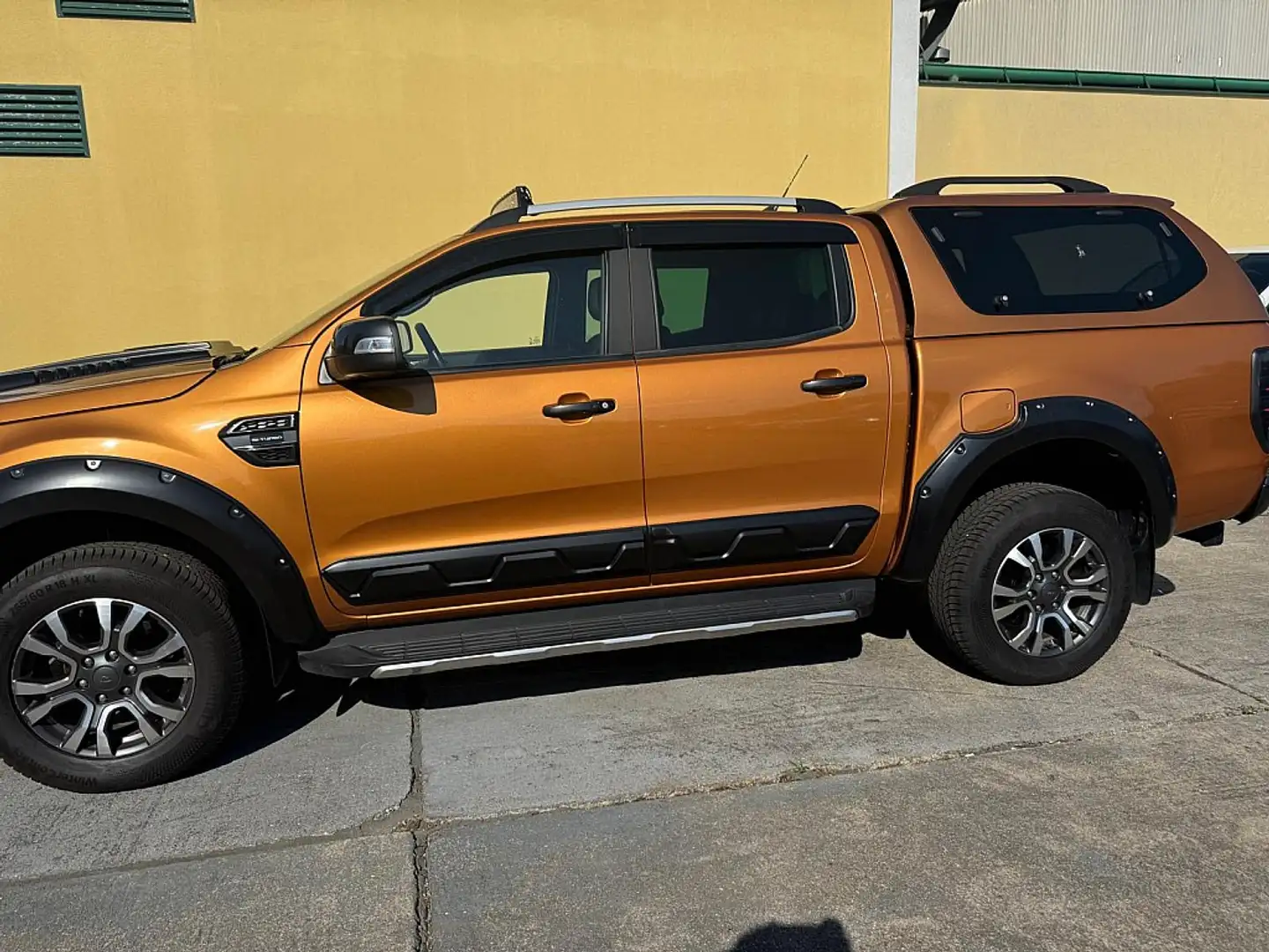 Ford Ranger Ranger Doppelkabine Wildtrak 4x4 2,0 EcoBlue Aut. Orange - 2