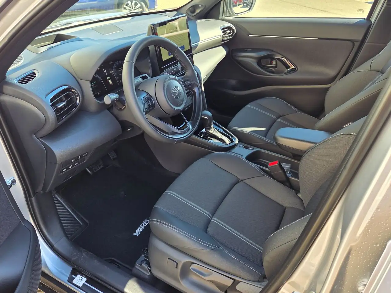 Toyota Yaris Cross 1.5 Hybrid FWD Style Plus 8