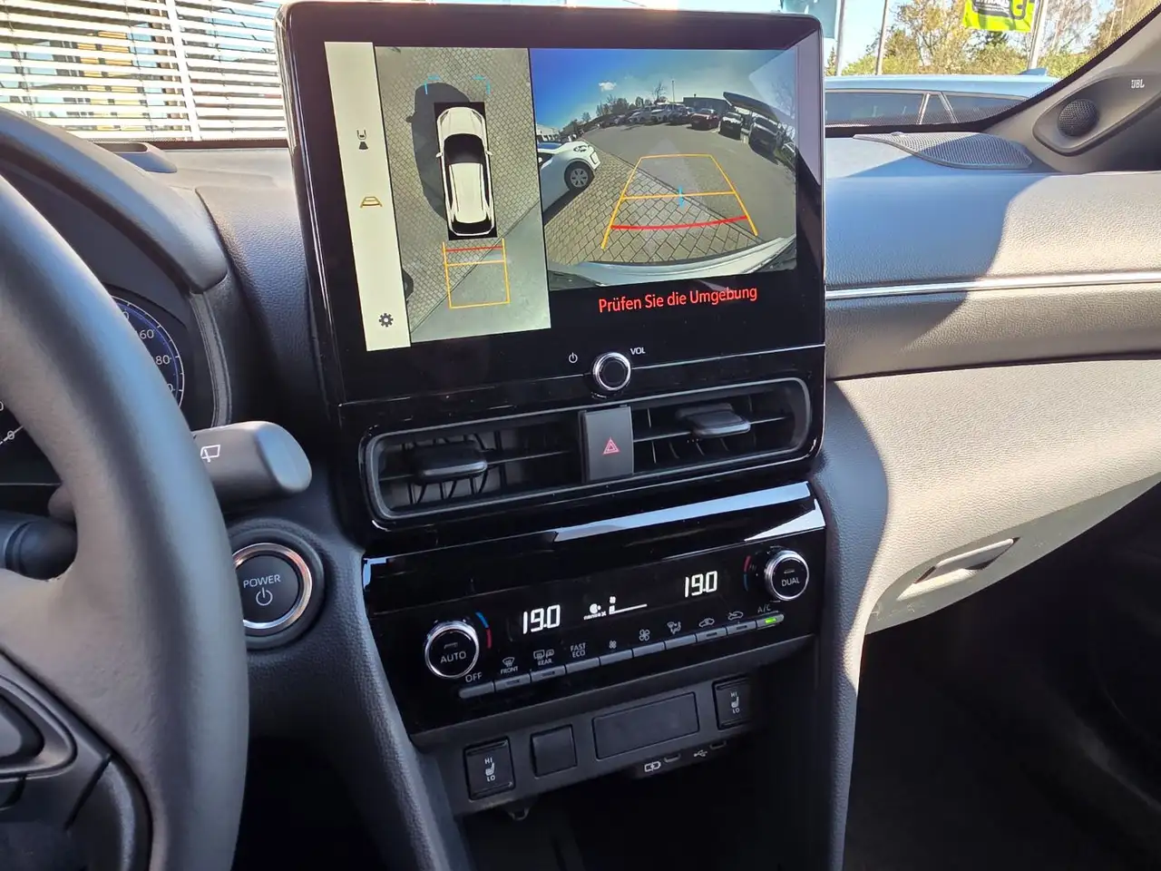 Toyota Yaris Cross 1.5 Hybrid FWD Style Plus 14