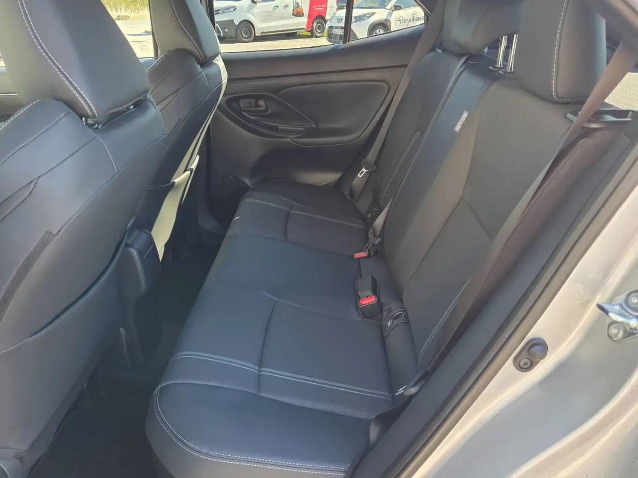 Toyota Yaris Cross 1.5 Hybrid FWD Style Plus 10