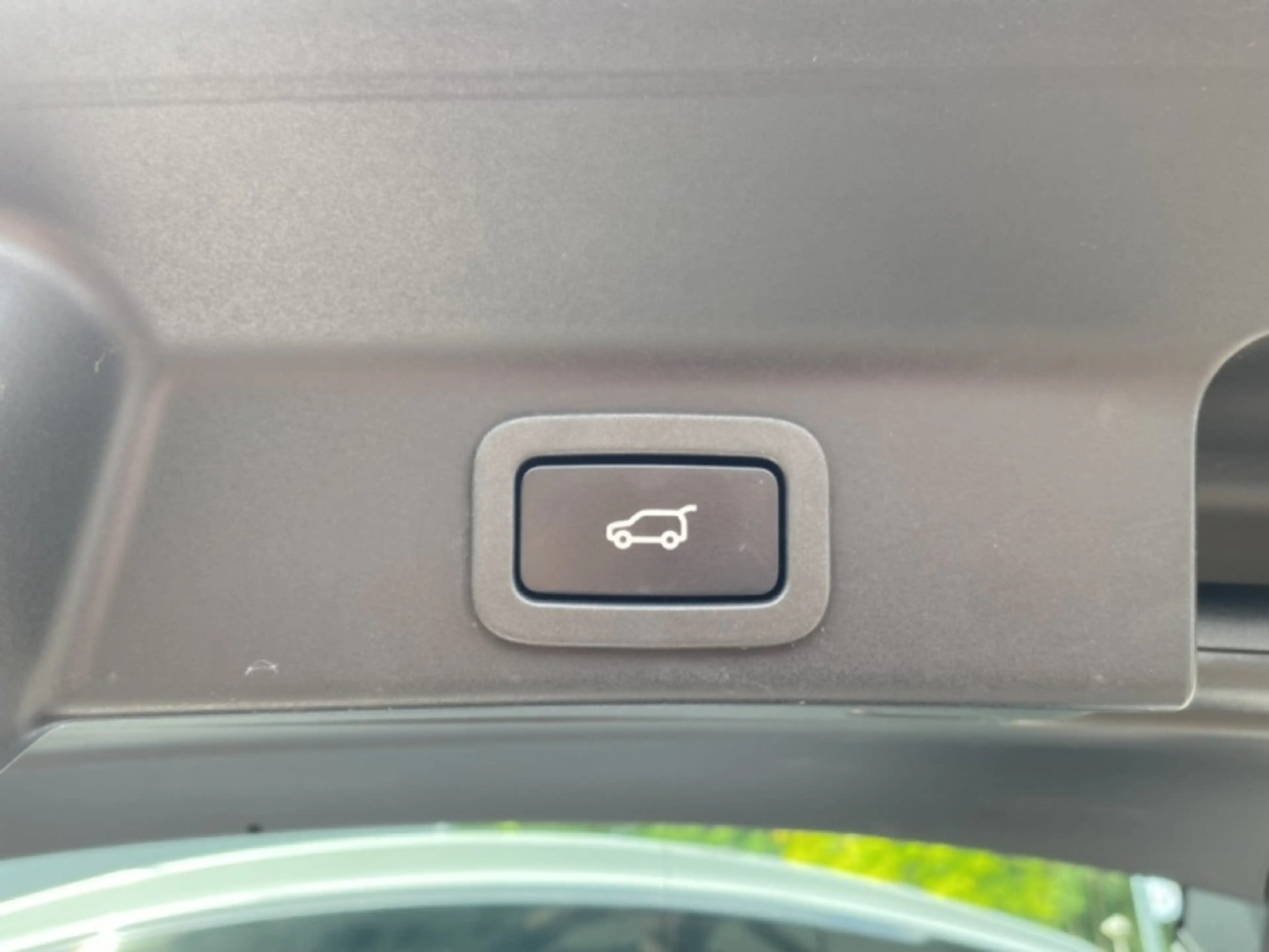 Jaguar F-Pace 5.0 V8 SVR AWD 360-CAM/GLAS-DAK/ELEK-KLEP/MERIDIAN — photo 11