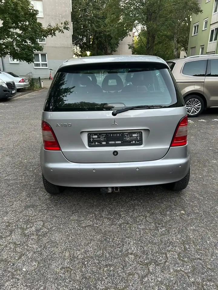 Mercedes-Benz A 190 Elegance, foto 3