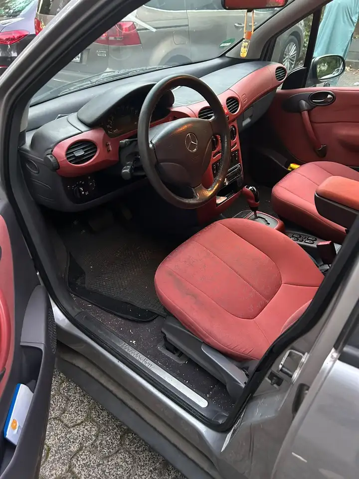 Mercedes-Benz A 190 Elegance, foto 6