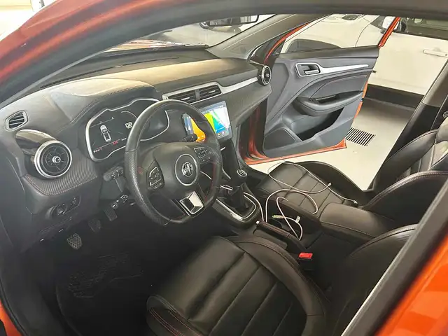 MG MG ZS view 7